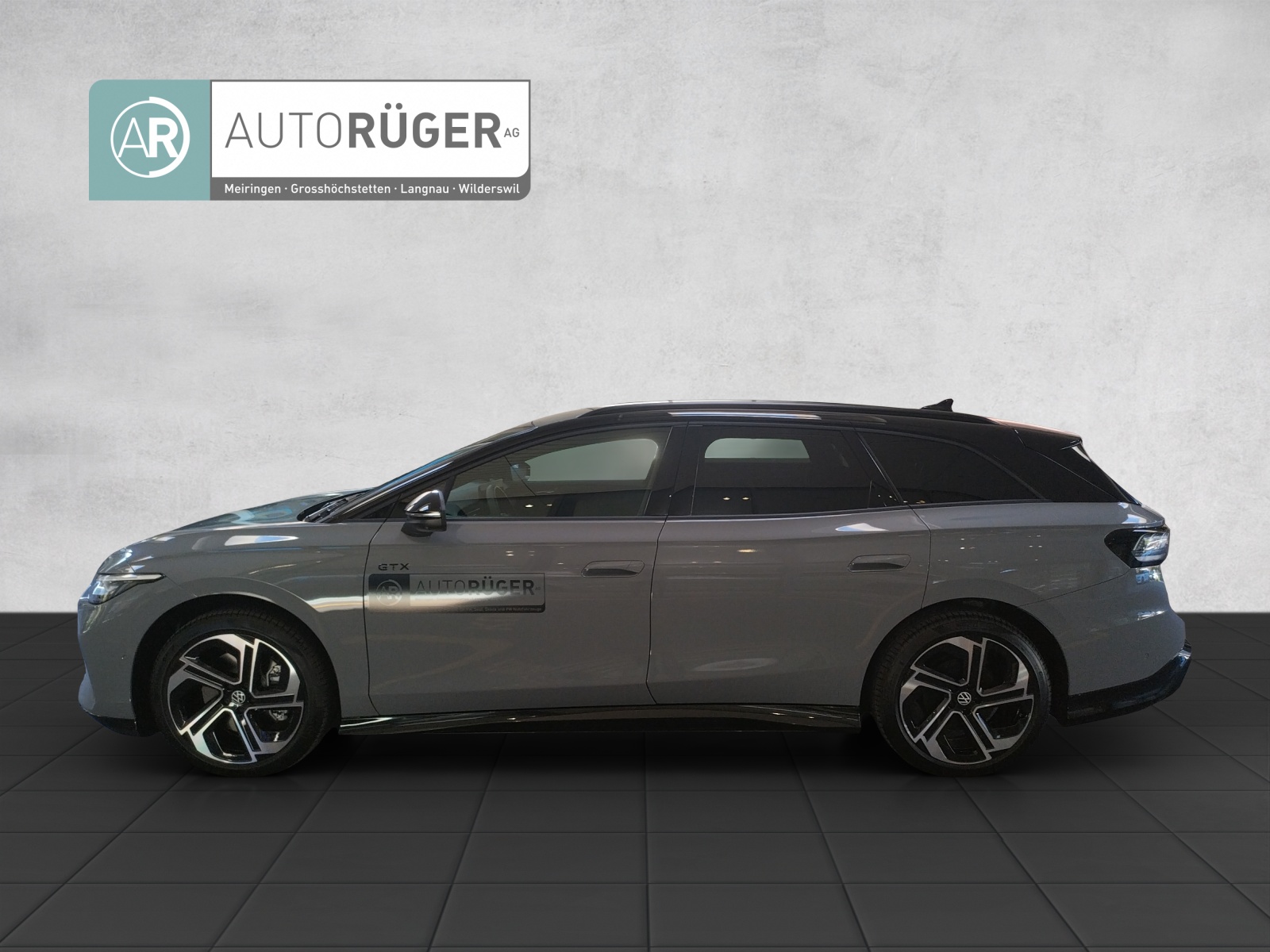 VW ID.7 Tourer GTX 86 kWh GTX United 4 Motion-image-2