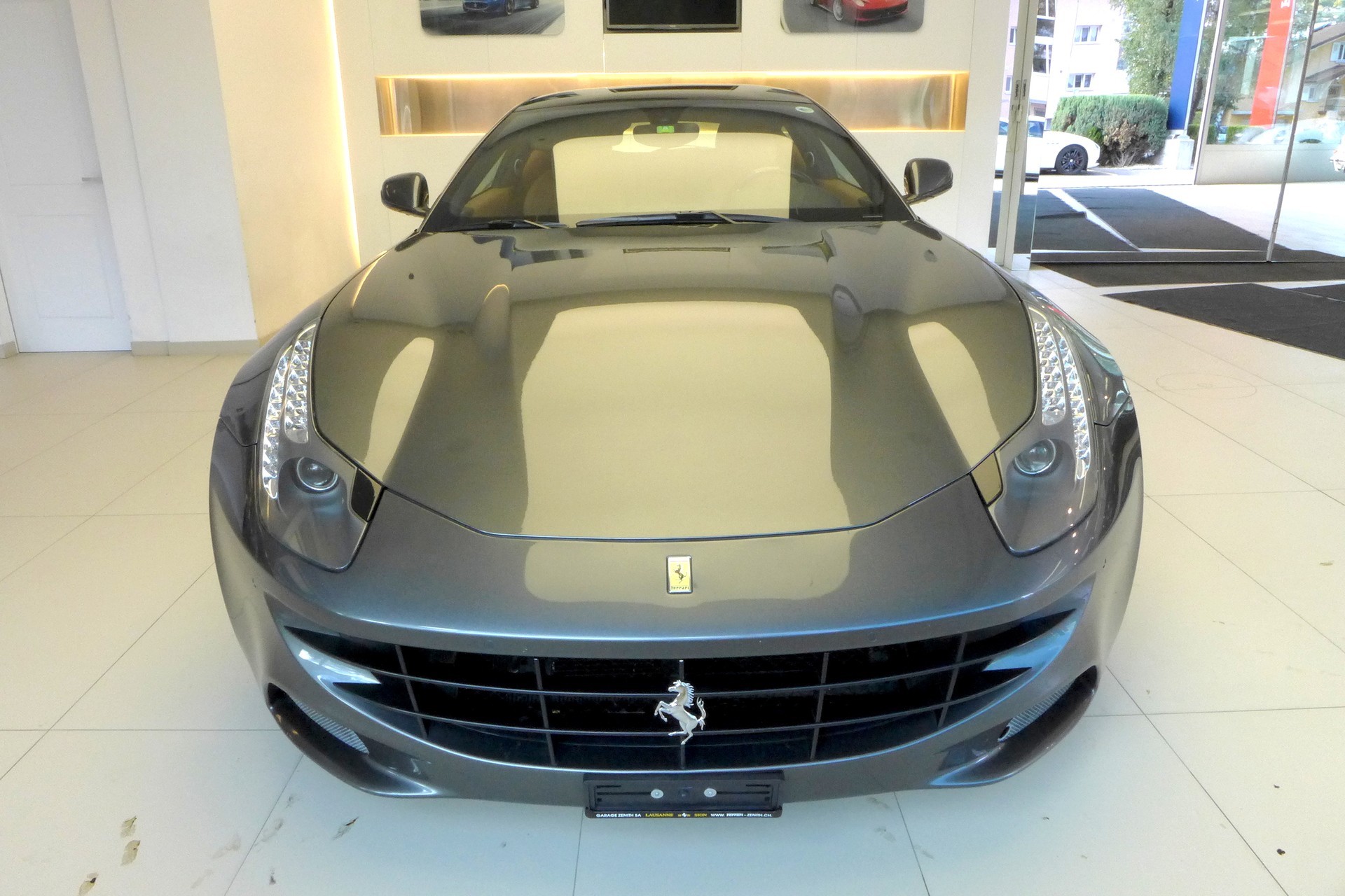 FERRARI FF Toit panoramique / Glasdach-image-1
