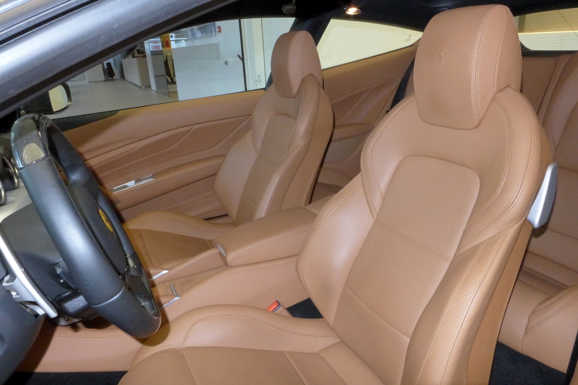 FERRARI FF Toit panoramique / Glasdach-image-10
