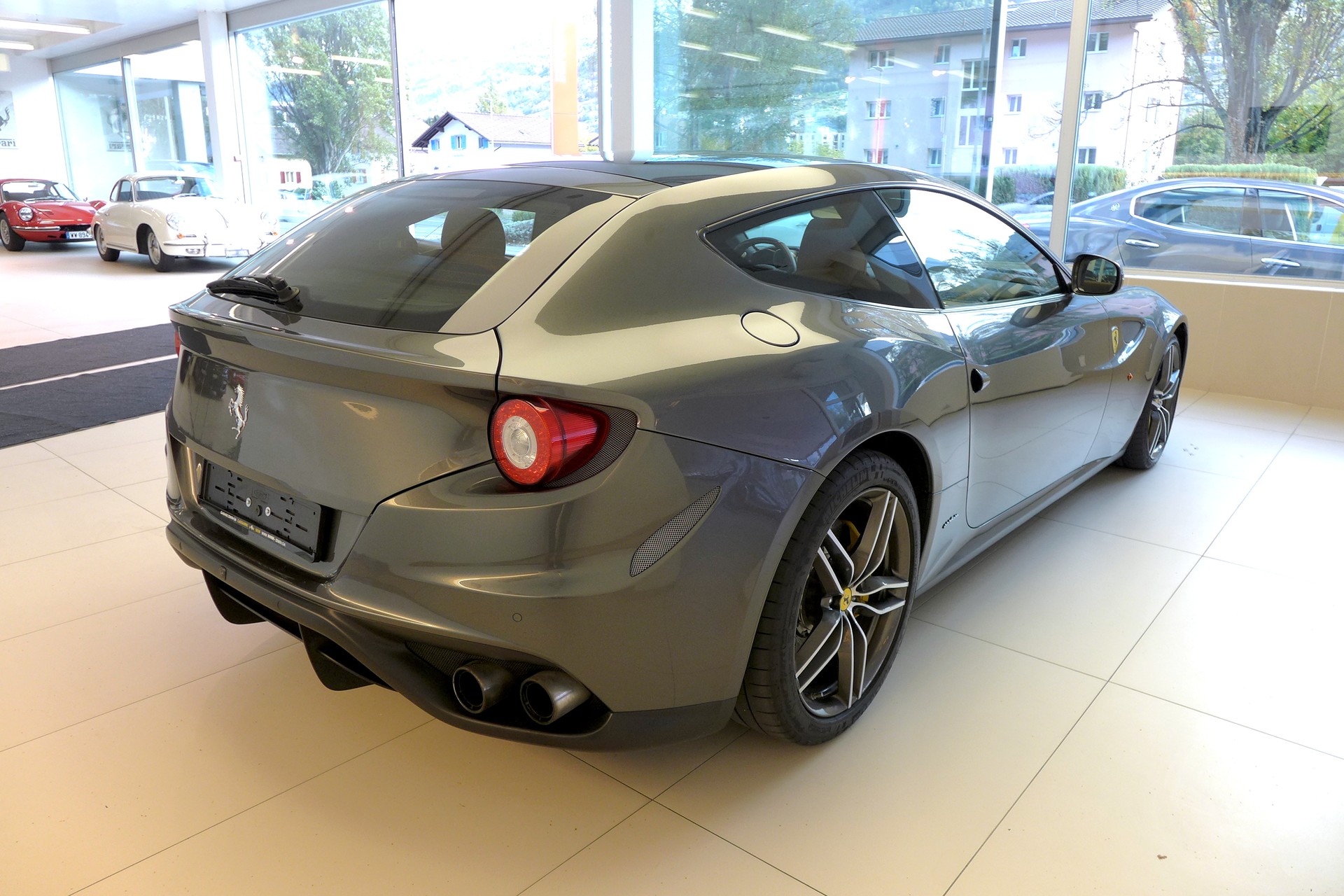 FERRARI FF Toit panoramique / Glasdach-image-4