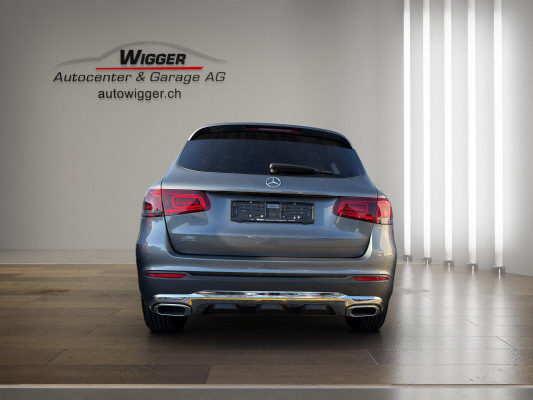 MERCEDES-BENZ GLC 200 4Matic-image-3