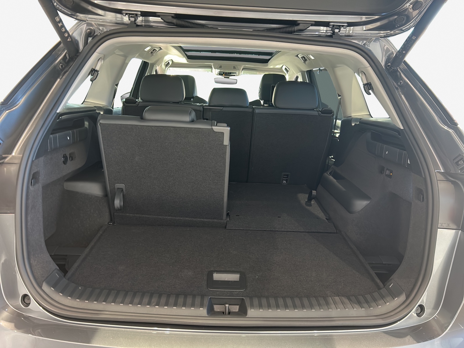 SKODA Kodiaq 1.5 TSI mHEV Selection-image-12