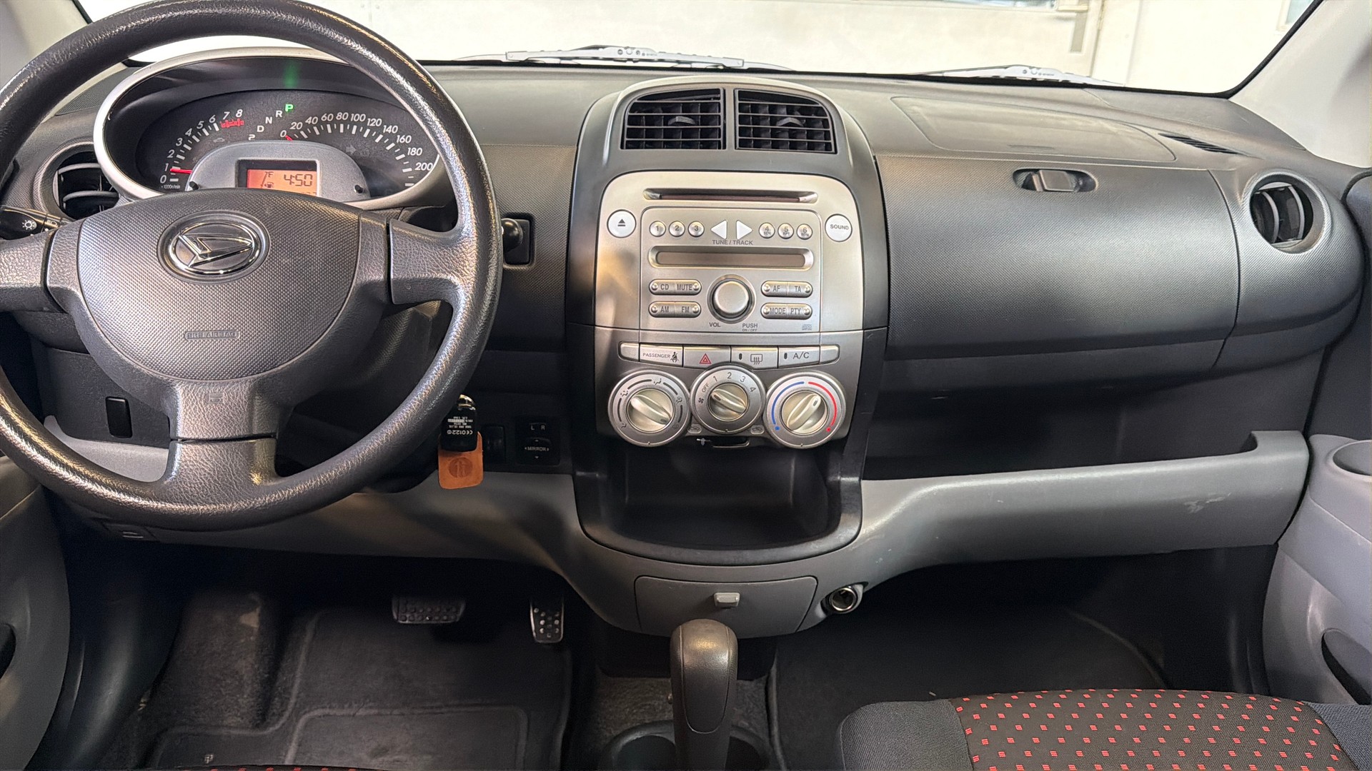 DAIHATSU Sirion 1.5 ST Automatic-image-4
