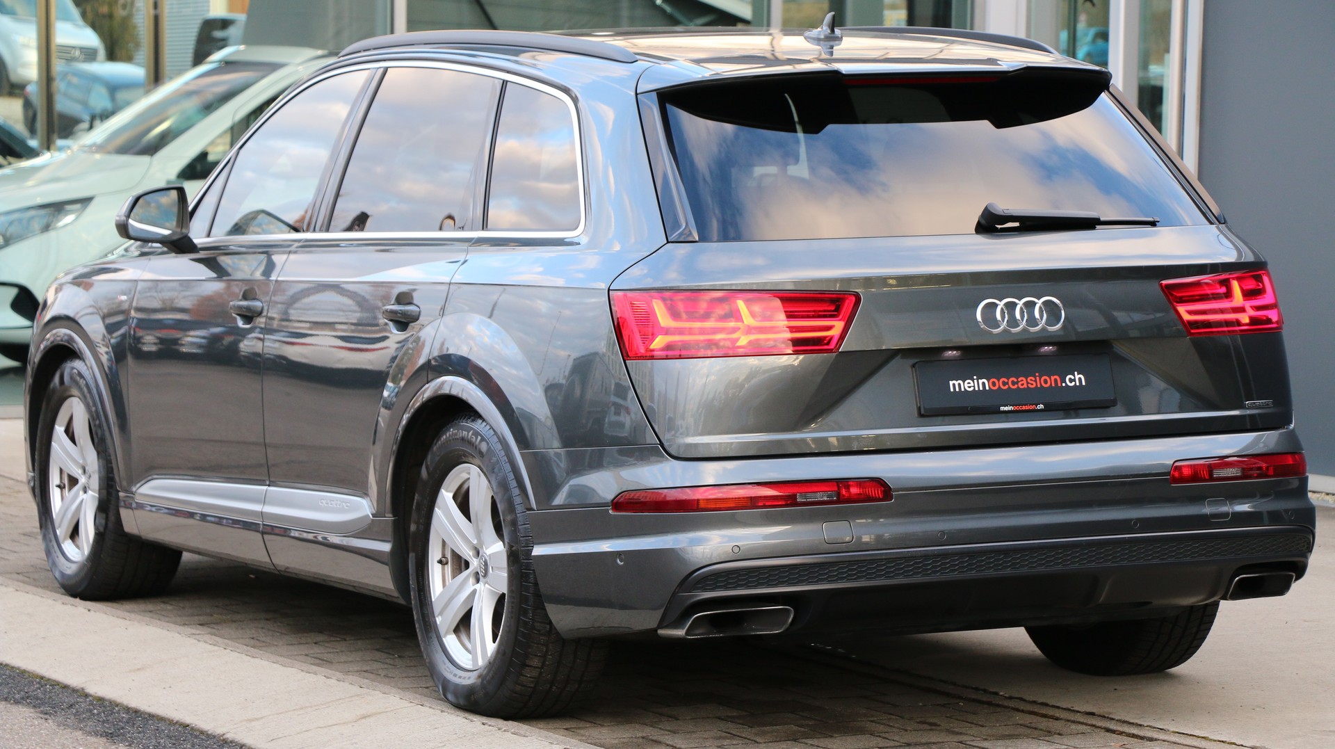 AUDI Q7 3.0 TFSI quattro-image-2