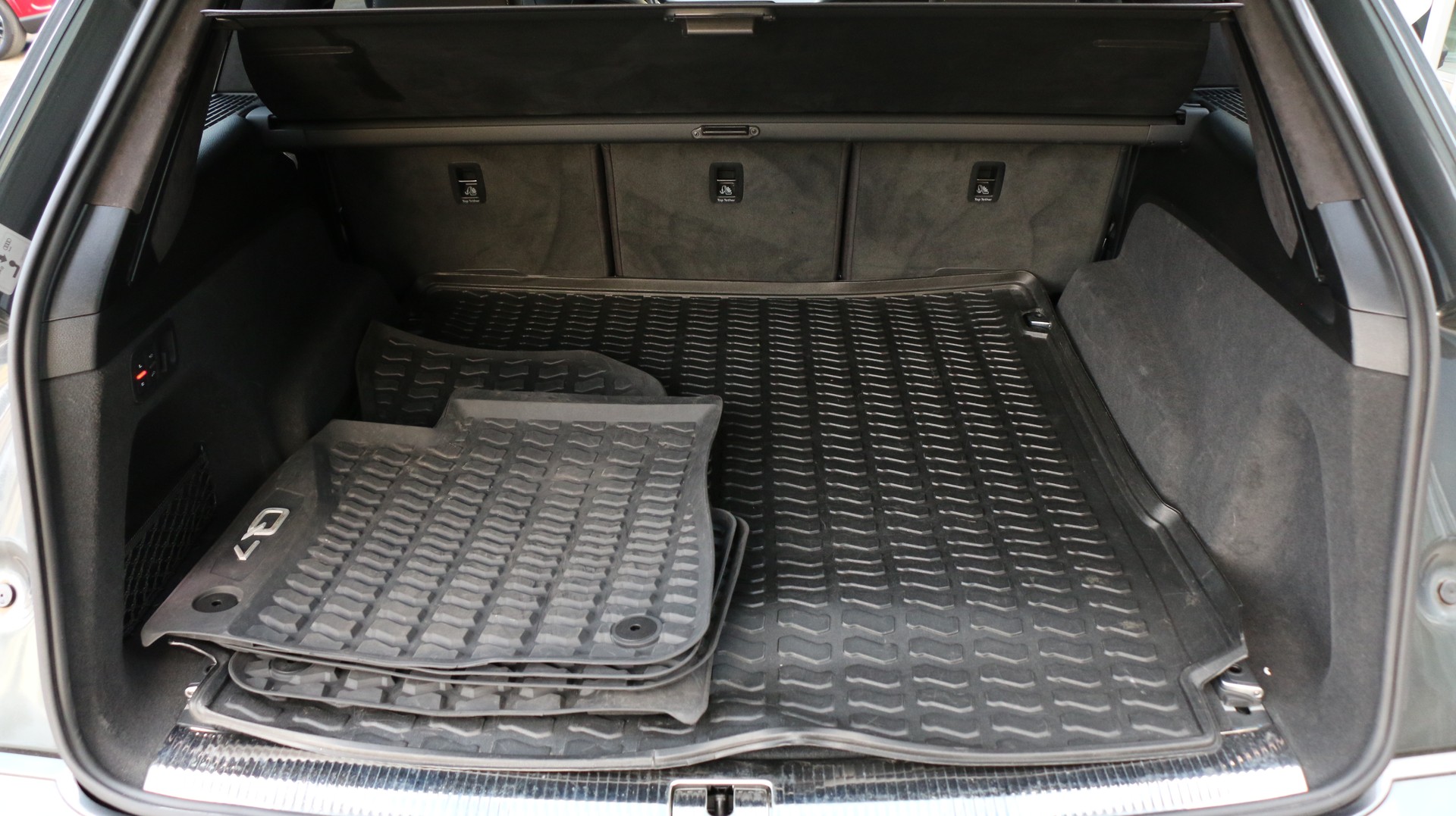 AUDI Q7 3.0 TFSI quattro-image-13