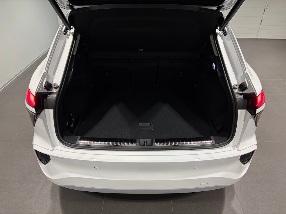 AUDI Q3 Sportback 110 kW TFSI S tronic-image-12
