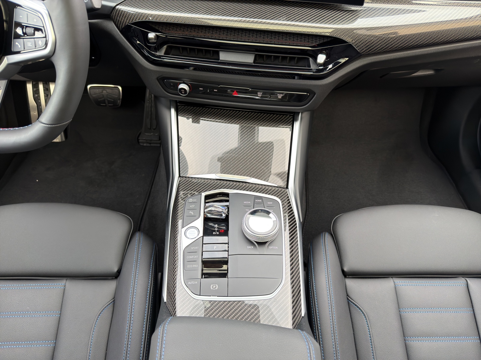 BMW M340d xDrive 48V Touring Steptronic M Sport Pro-image-12