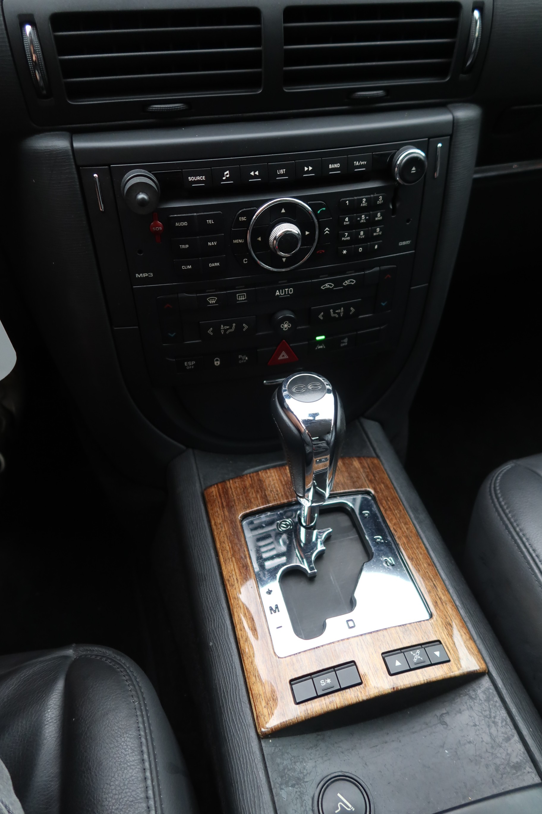 CITROEN C6 2.7 HDi V6 Exclusive-image-13