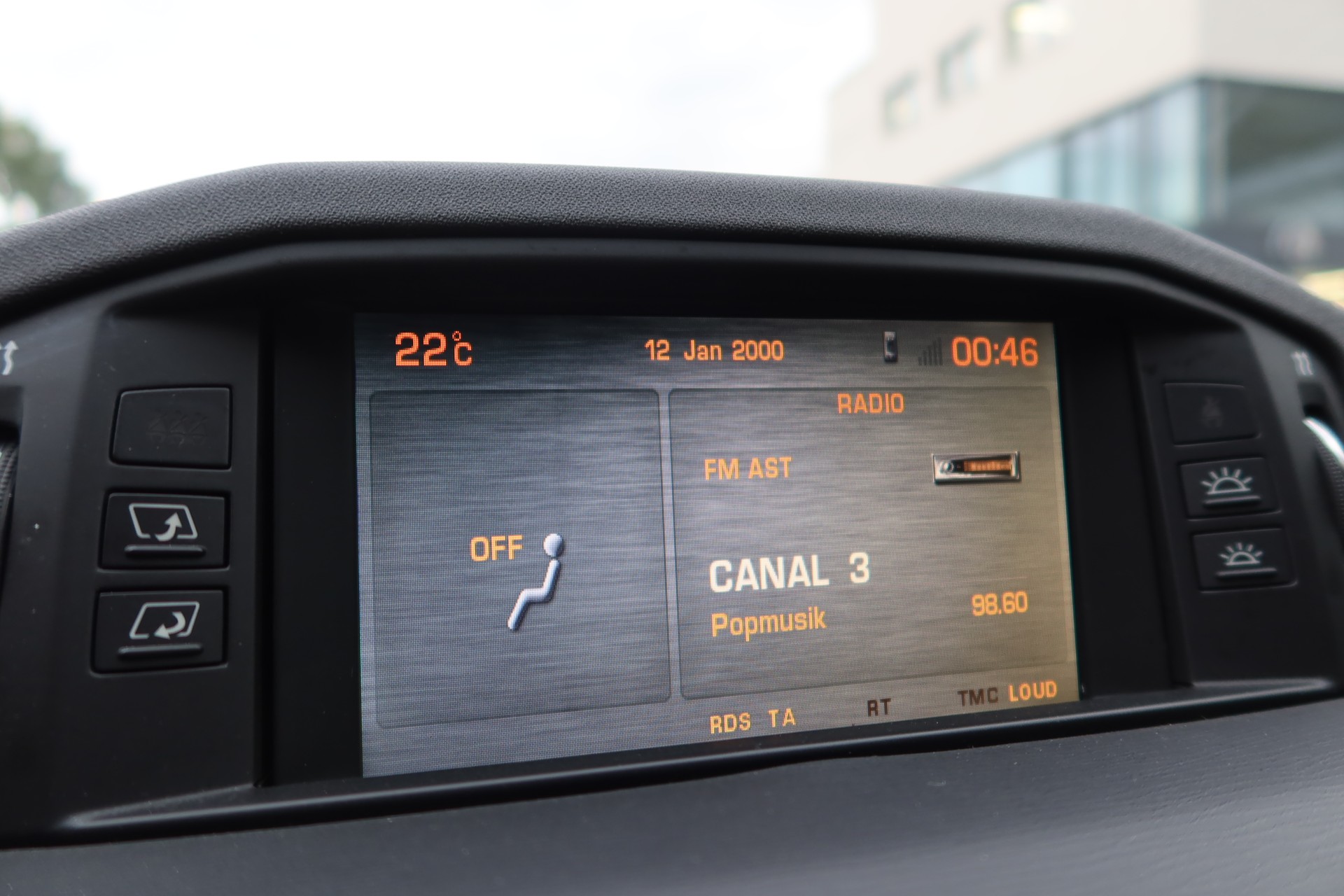 CITROEN C6 2.7 HDi V6 Exclusive-image-11
