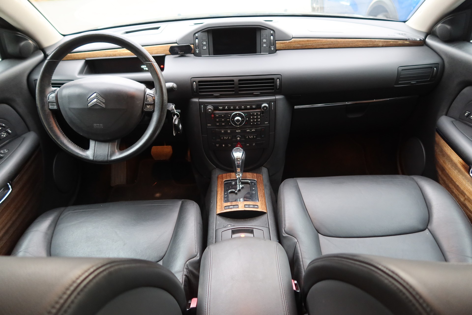CITROEN C6 2.7 HDi V6 Exclusive-image-7