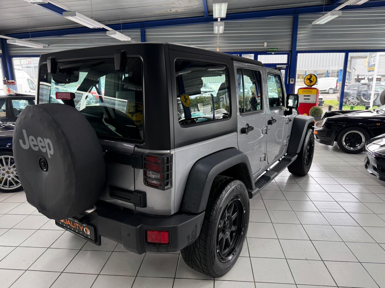 JEEP WRANGLER-image-3