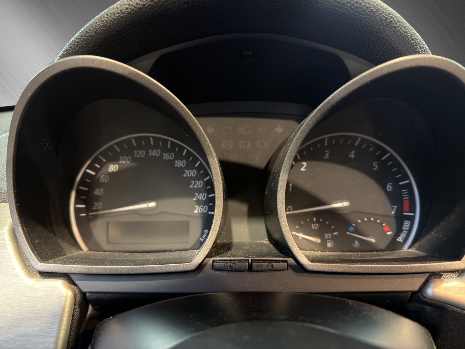 BMW Z4 2.2i Roadster-image-12