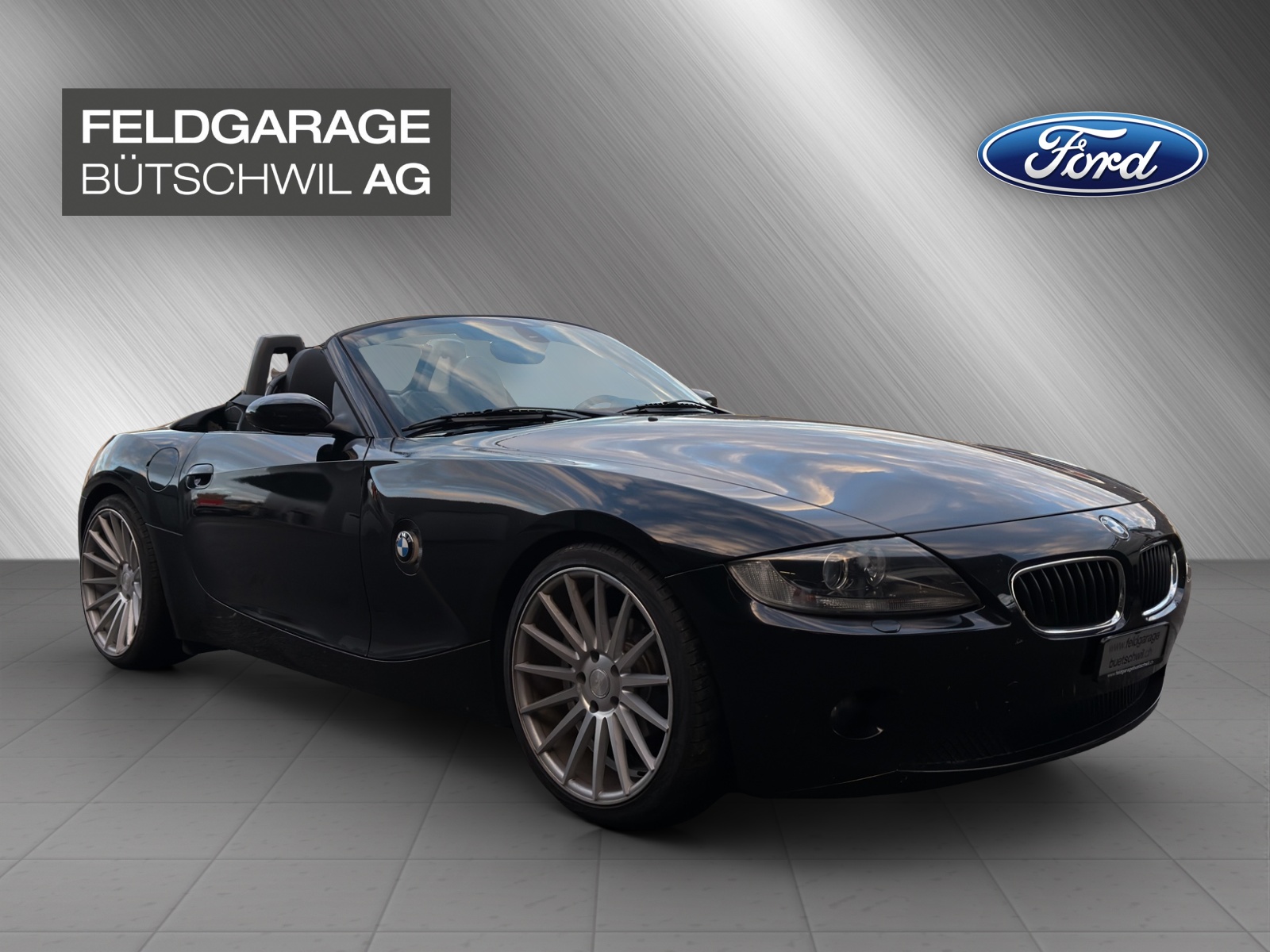 BMW Z4 2.2i Roadster-image-2