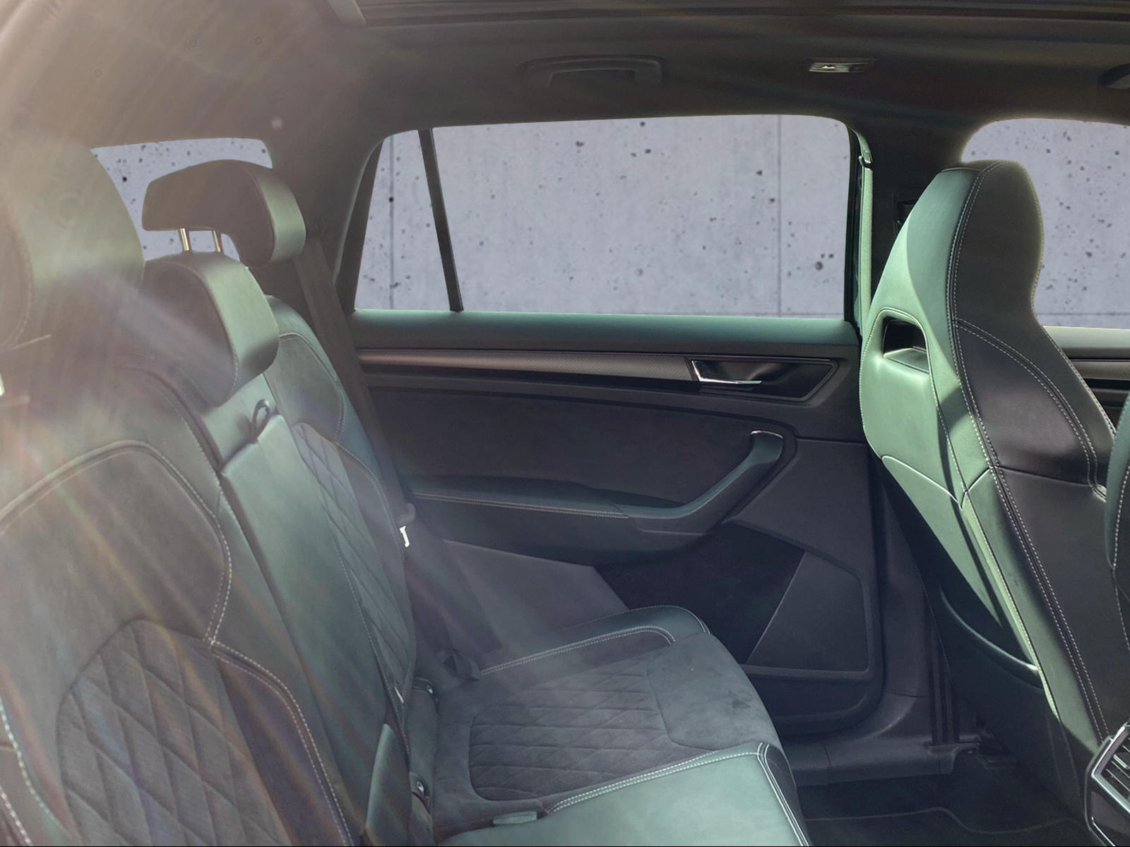 SKODA Kodiaq 2.0 TSI 4x4 Sport Line-image-7
