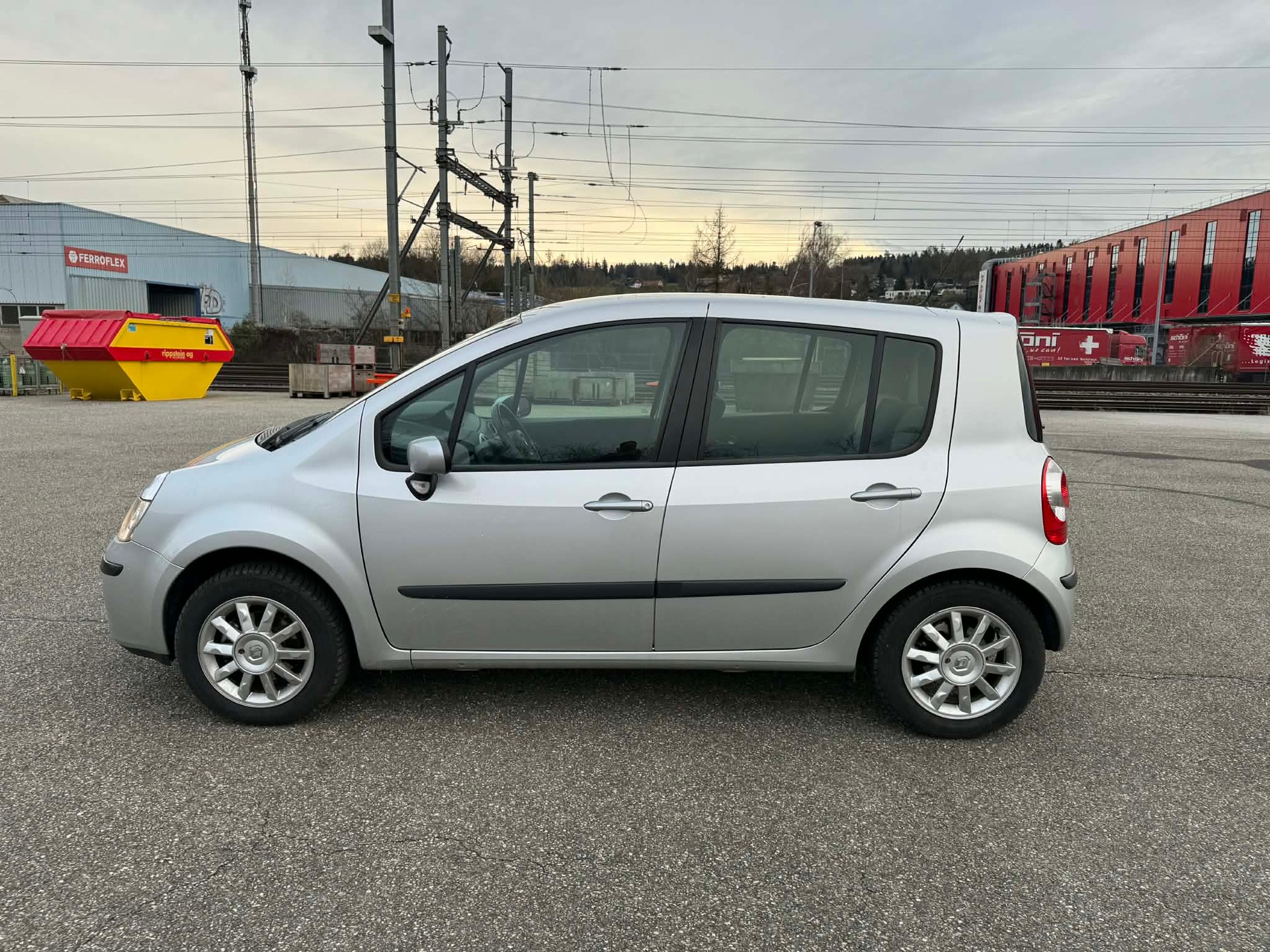 RENAULT Modus 1.6 16V Tech'Run-image-5
