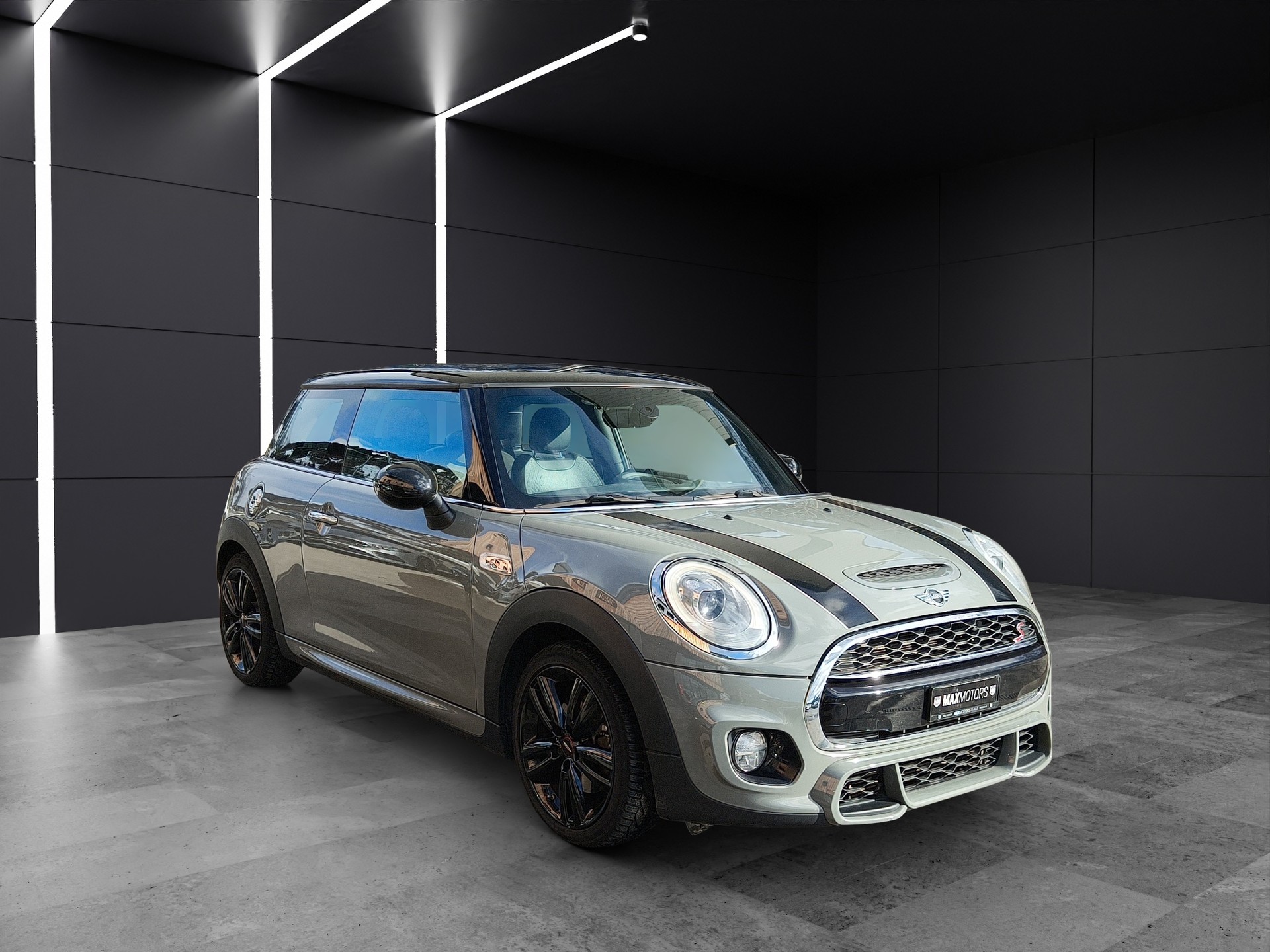 MINI Cooper S JCW-image-1
