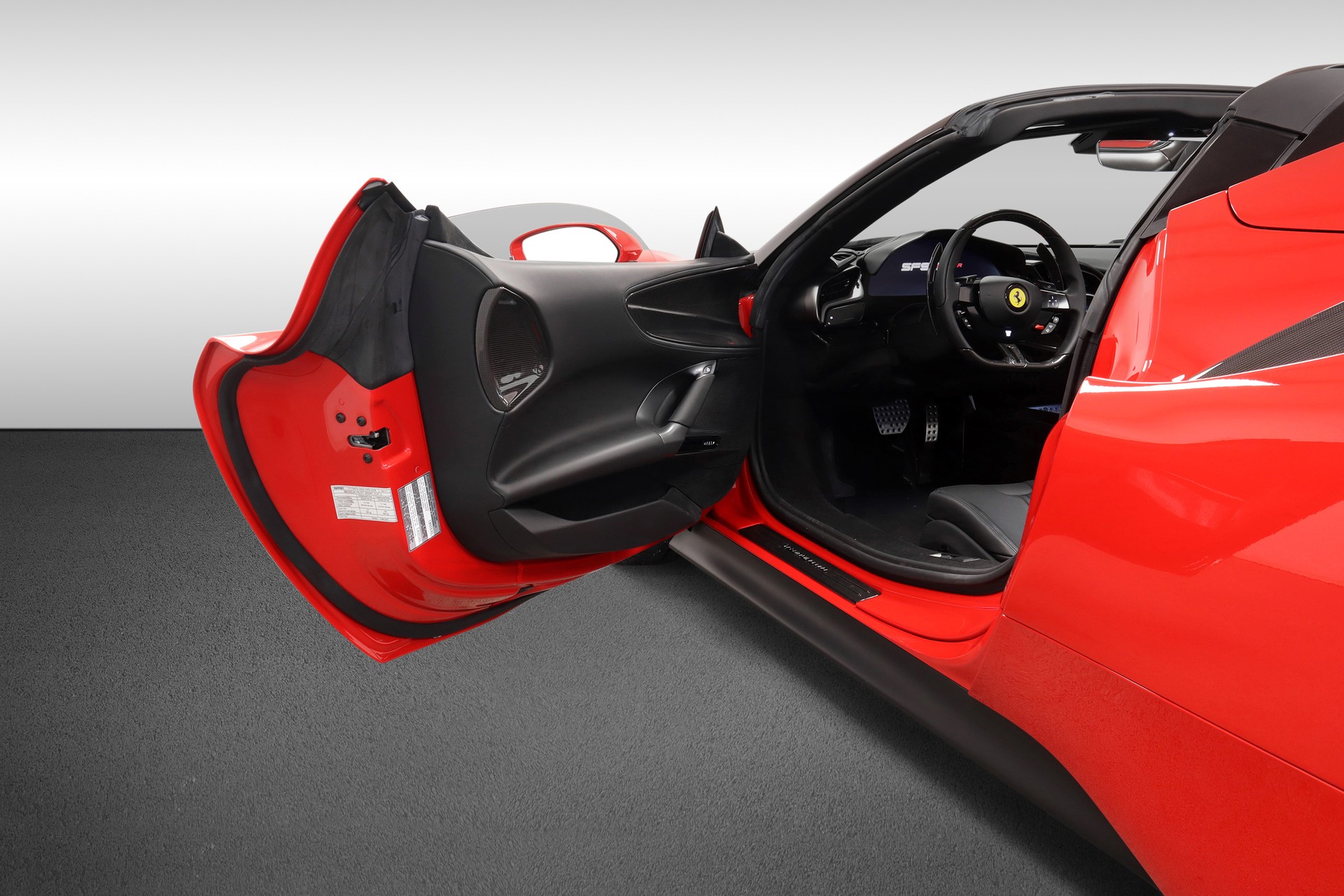 FERRARI SF90 Spider-image-10