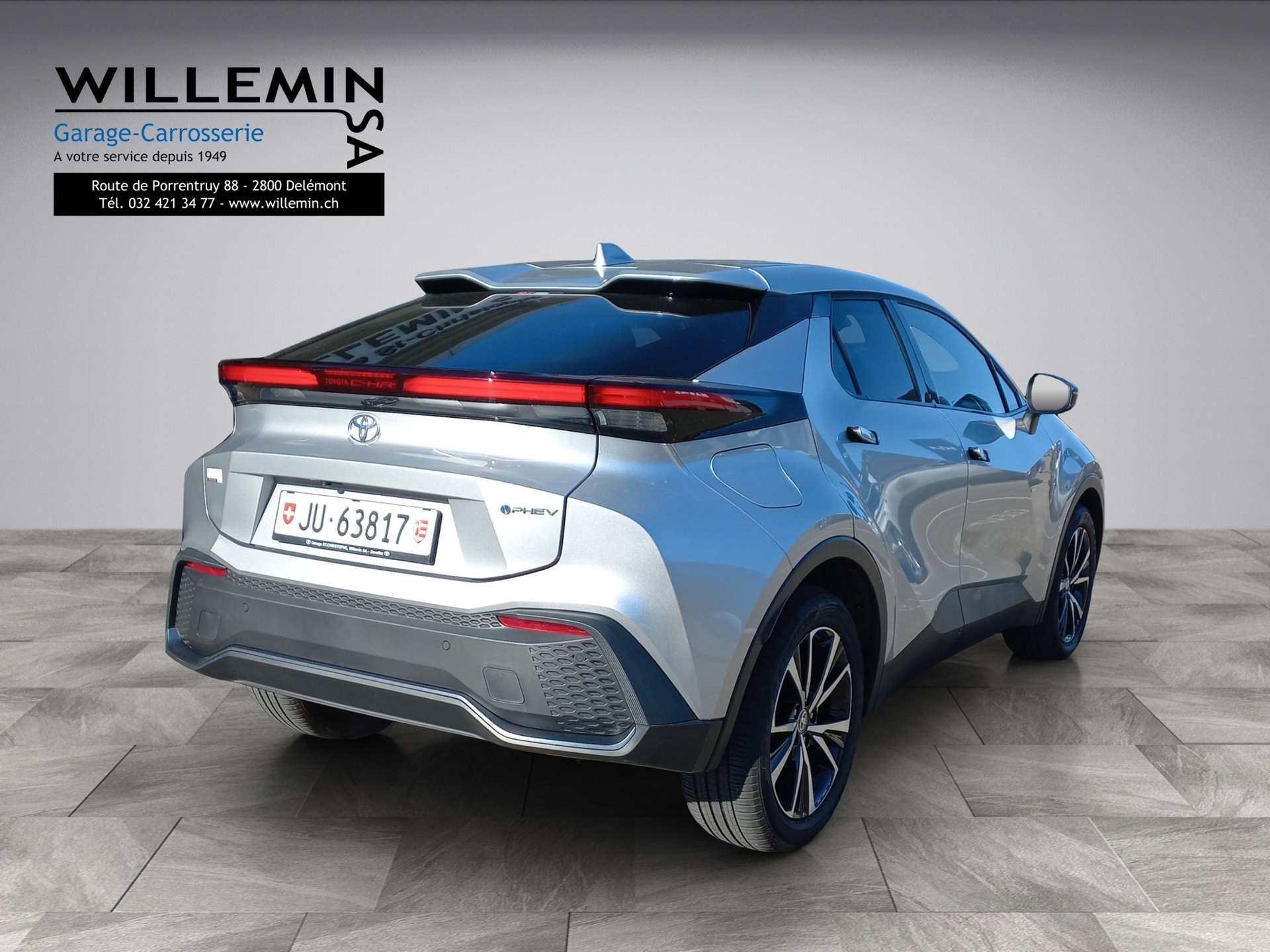 TOYOTA C-HR 2.0 PHEV CVT Swiss Edition-image-9