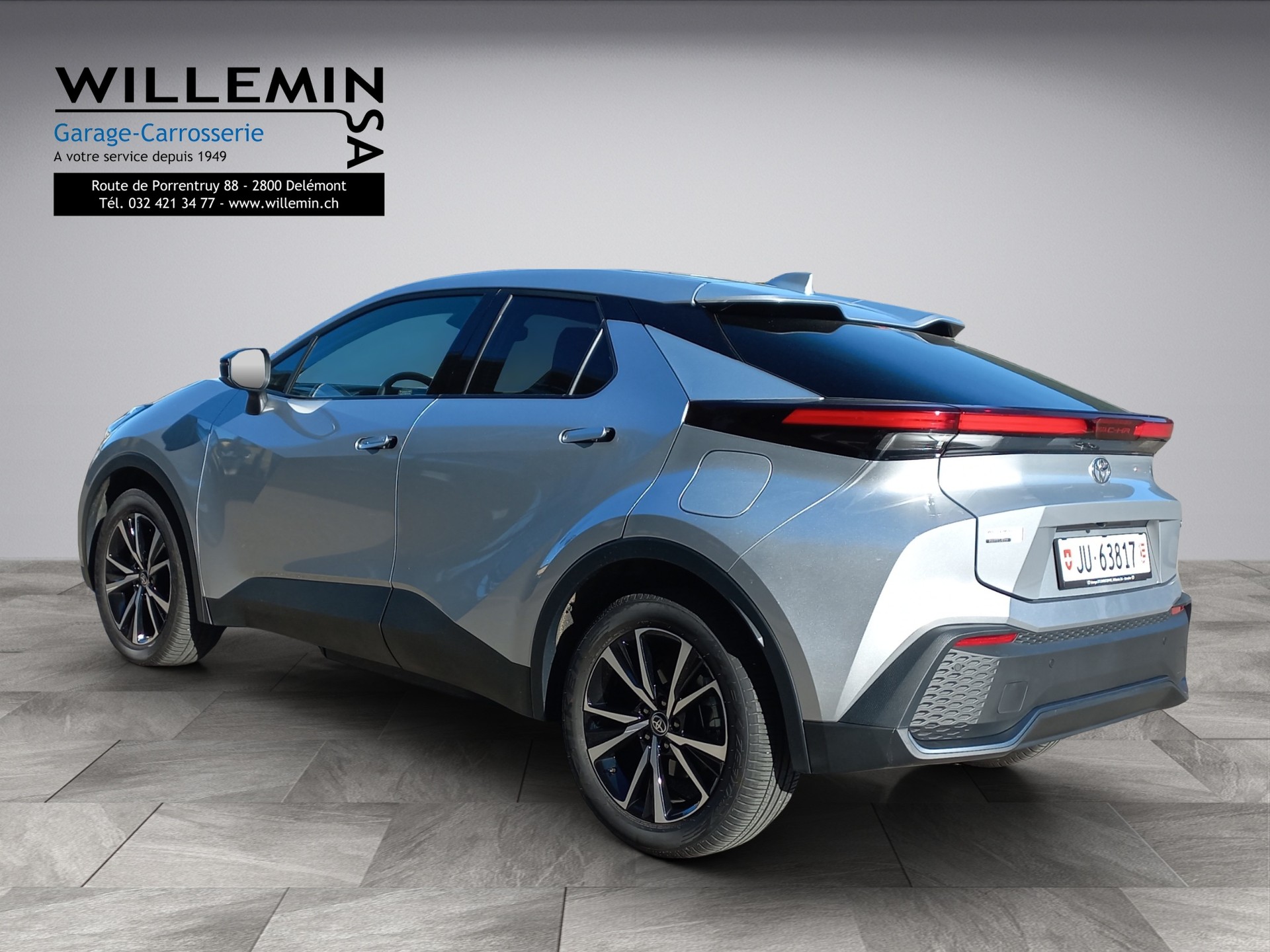 TOYOTA C-HR 2.0 PHEV CVT Swiss Edition-image-5