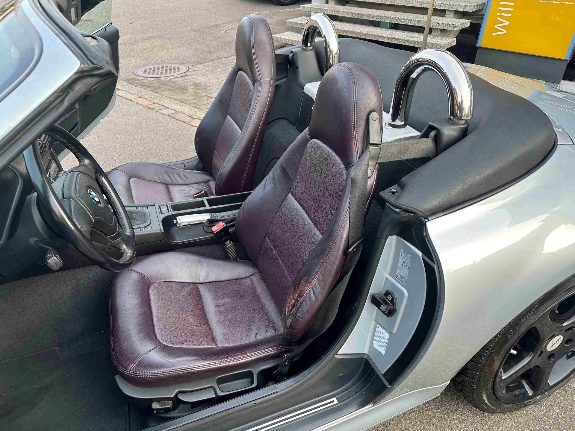 BMW Z3 1.8i Roadster-image-16