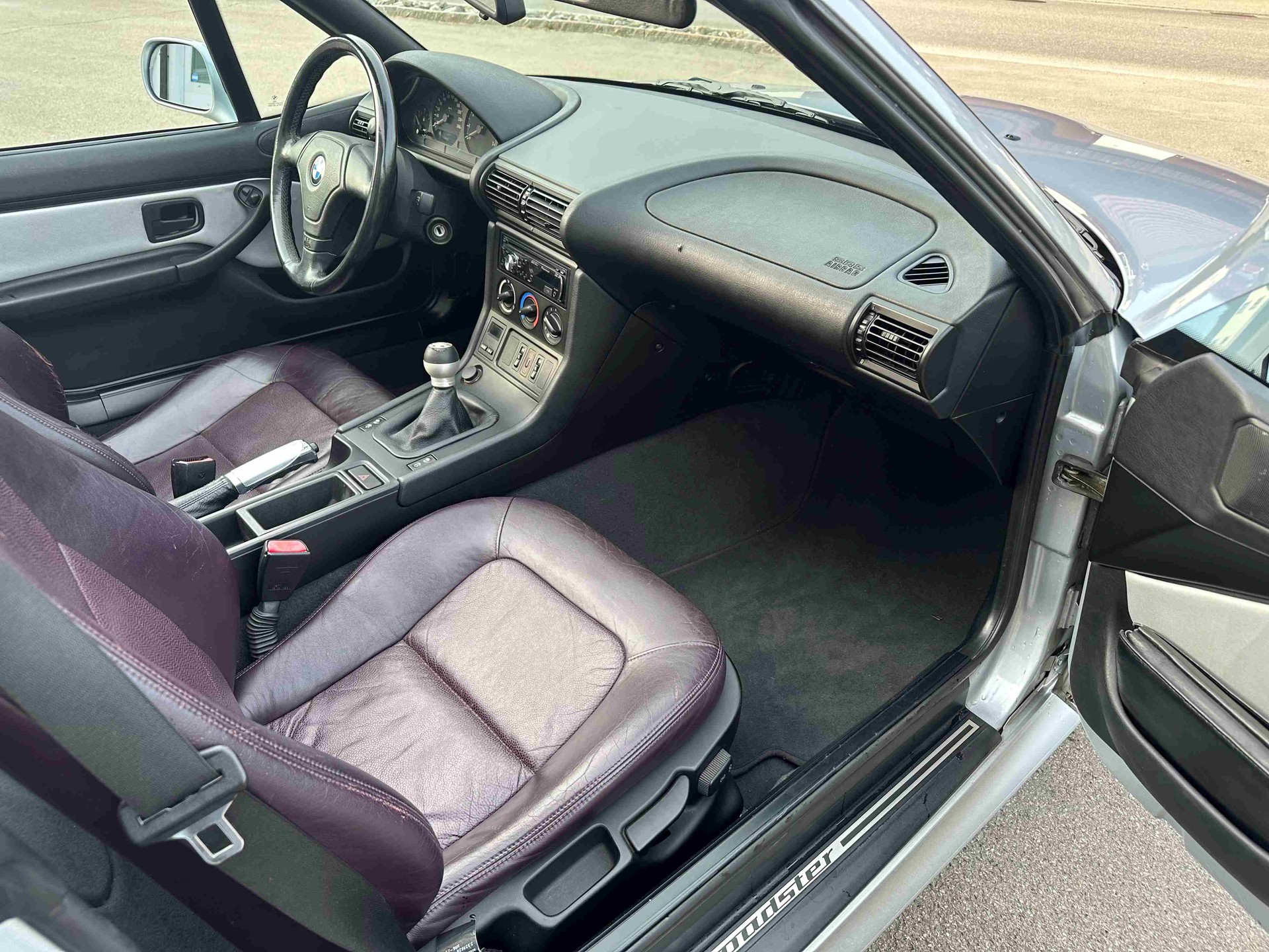 BMW Z3 1.8i Roadster-image-15