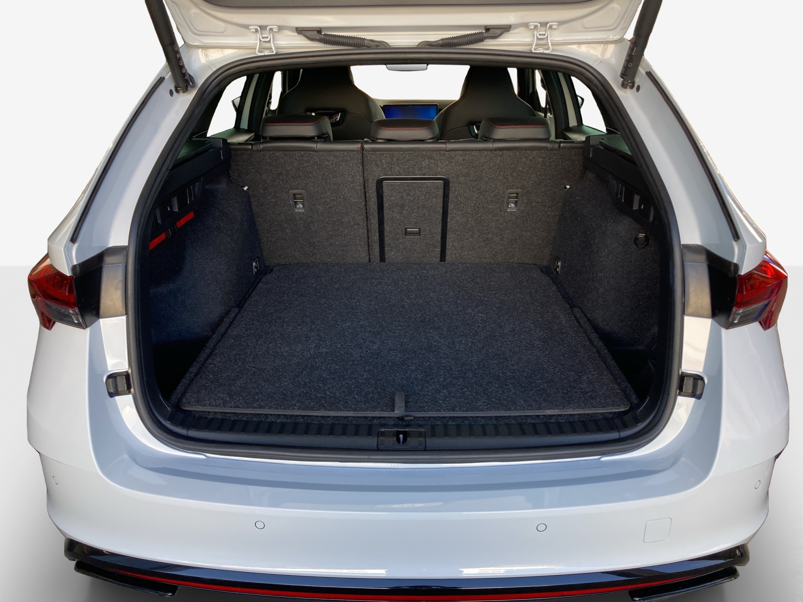 SKODA Octavia Combi 2.0 TSI DSG RS-image-12