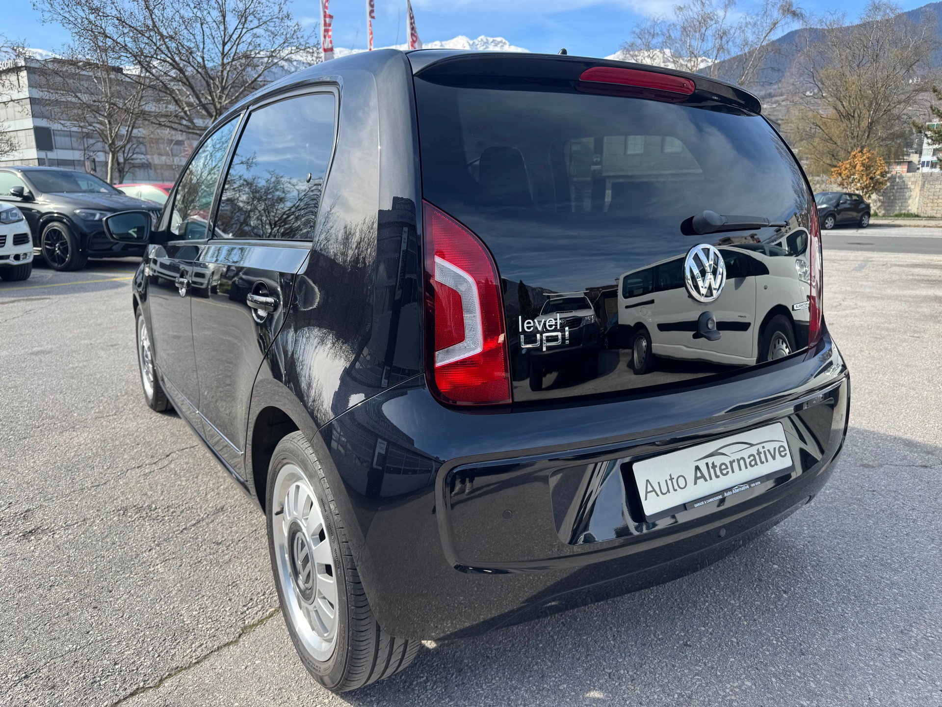 VW Up 1.0 BMT high up-image-17