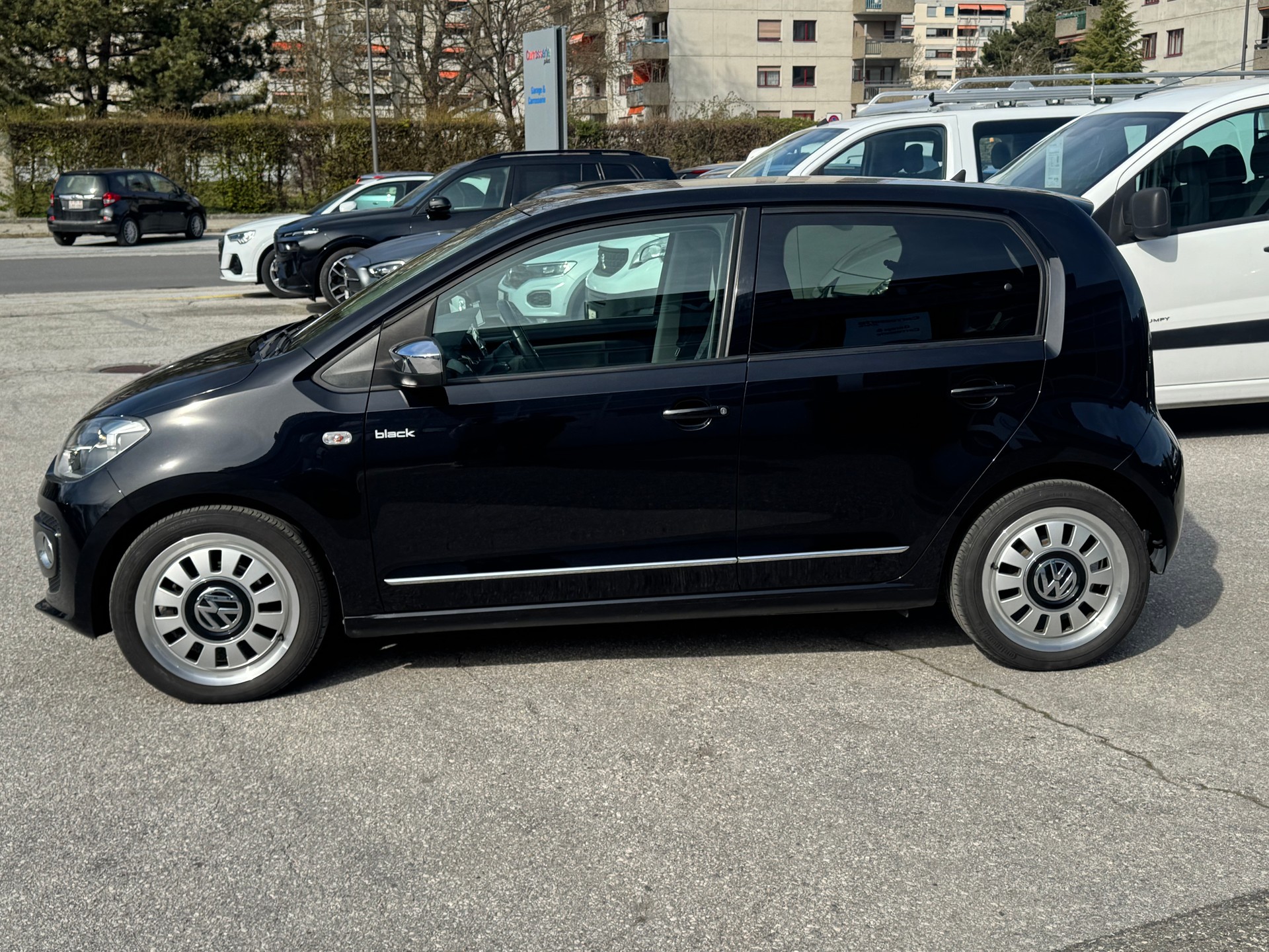 VW Up 1.0 BMT high up-image-3