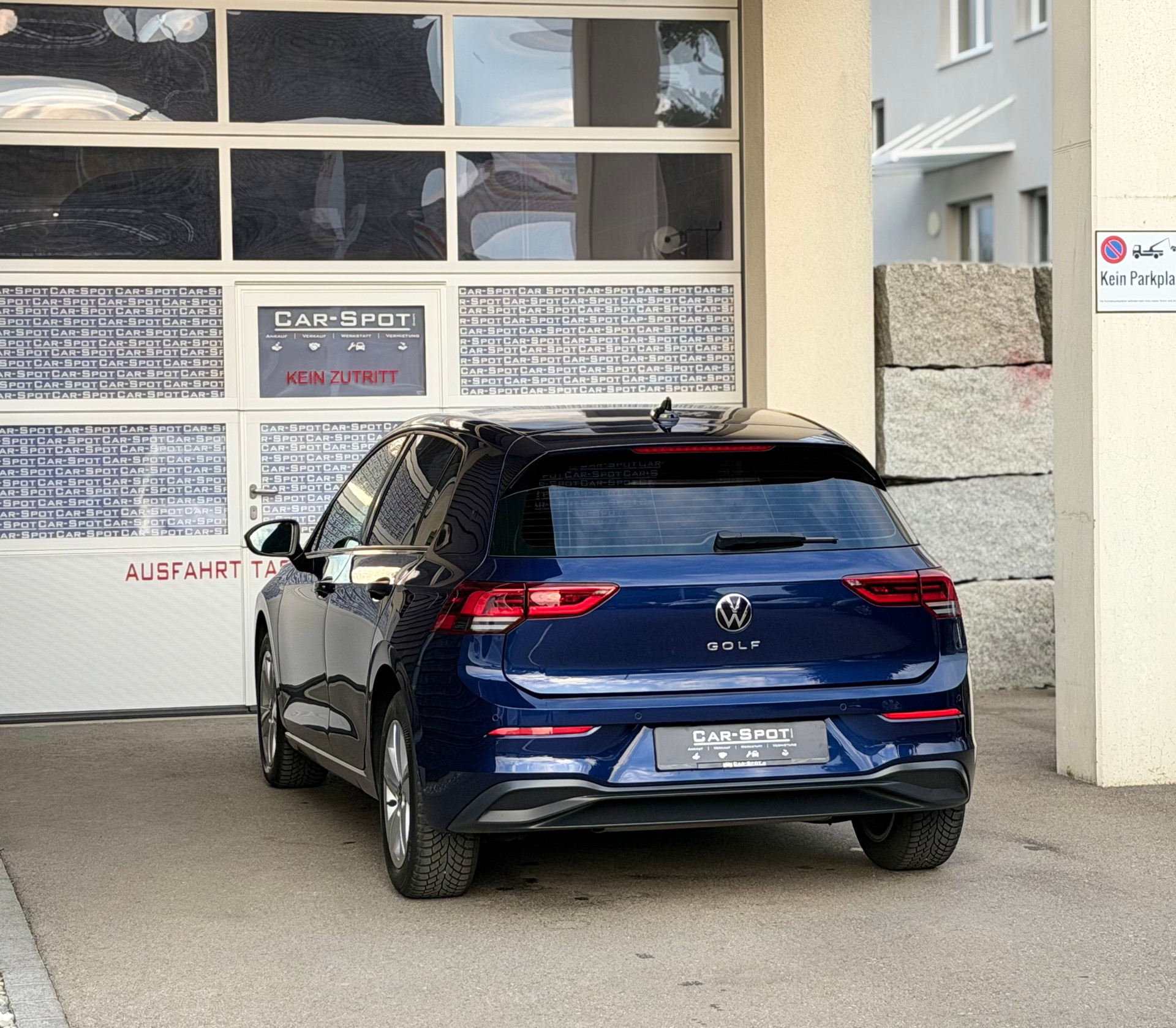 VW Golf 1.5 TSI ACT Life-image-5