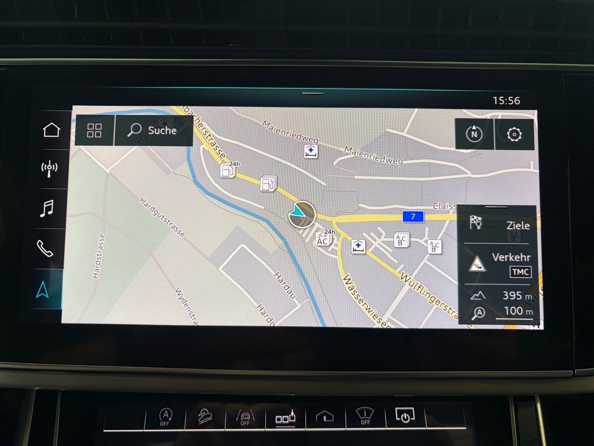 AUDI Q8 50 TDI quattro S-LINE | CH Fahrzeug | Black Paket | Pano | AHK | Luftfederung | B&O Sound | Head Up | Matrix |-image-14
