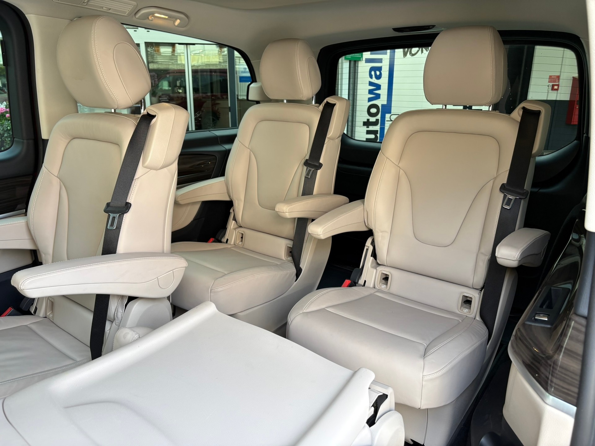MERCEDES-BENZ Marco Polo Horizon 300 d 4M-image-19