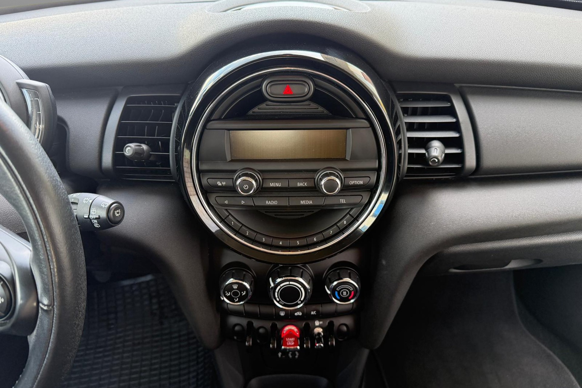 MINI One First-image-10