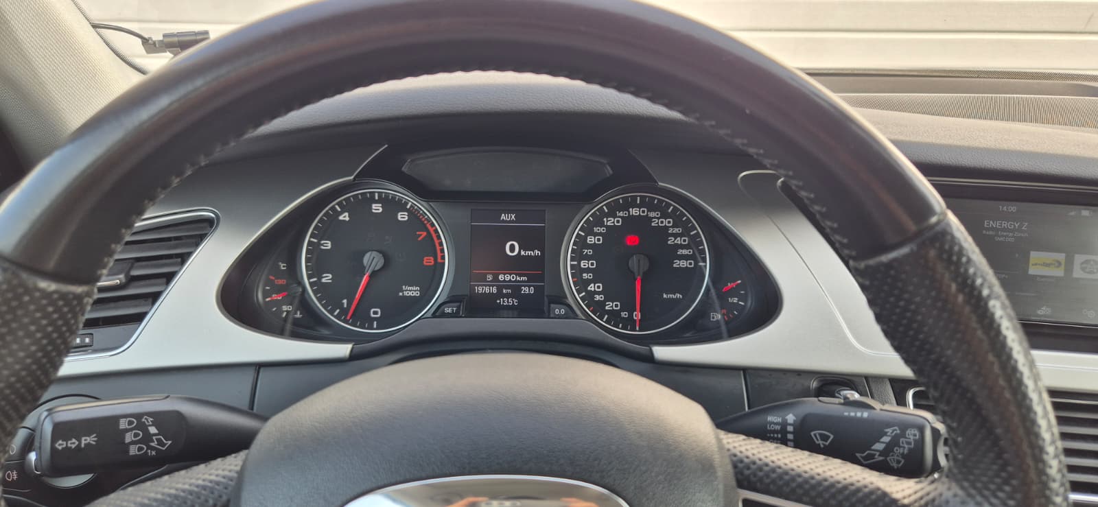 AUDI A4 Avant 3.2 FSI quattro-image-8