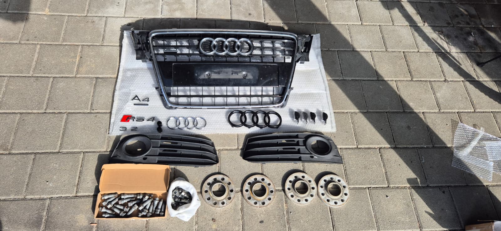 AUDI A4 Avant 3.2 FSI quattro-image-16