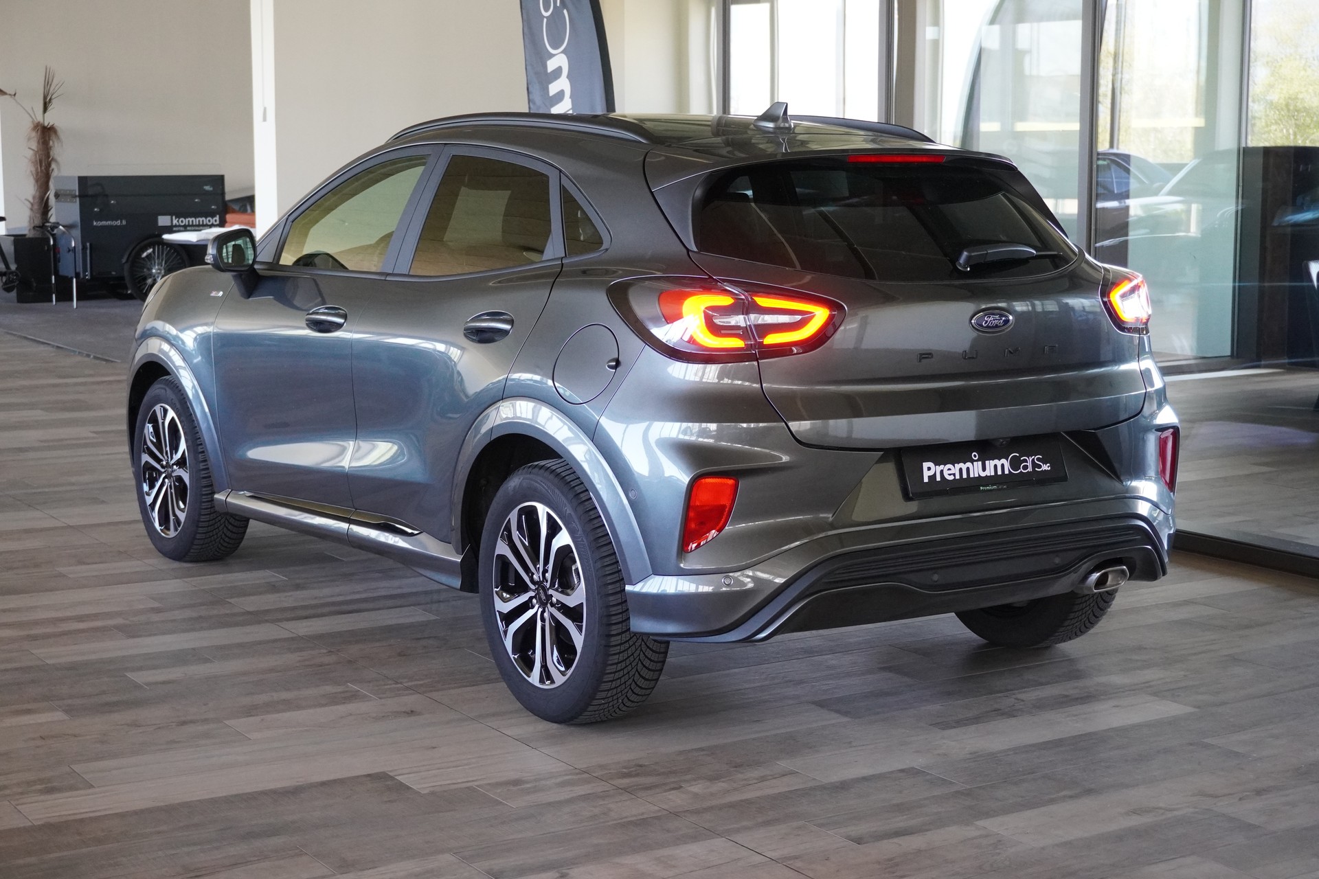 FORD Puma 1.0 MHEV ST-Line X Automat-image-5