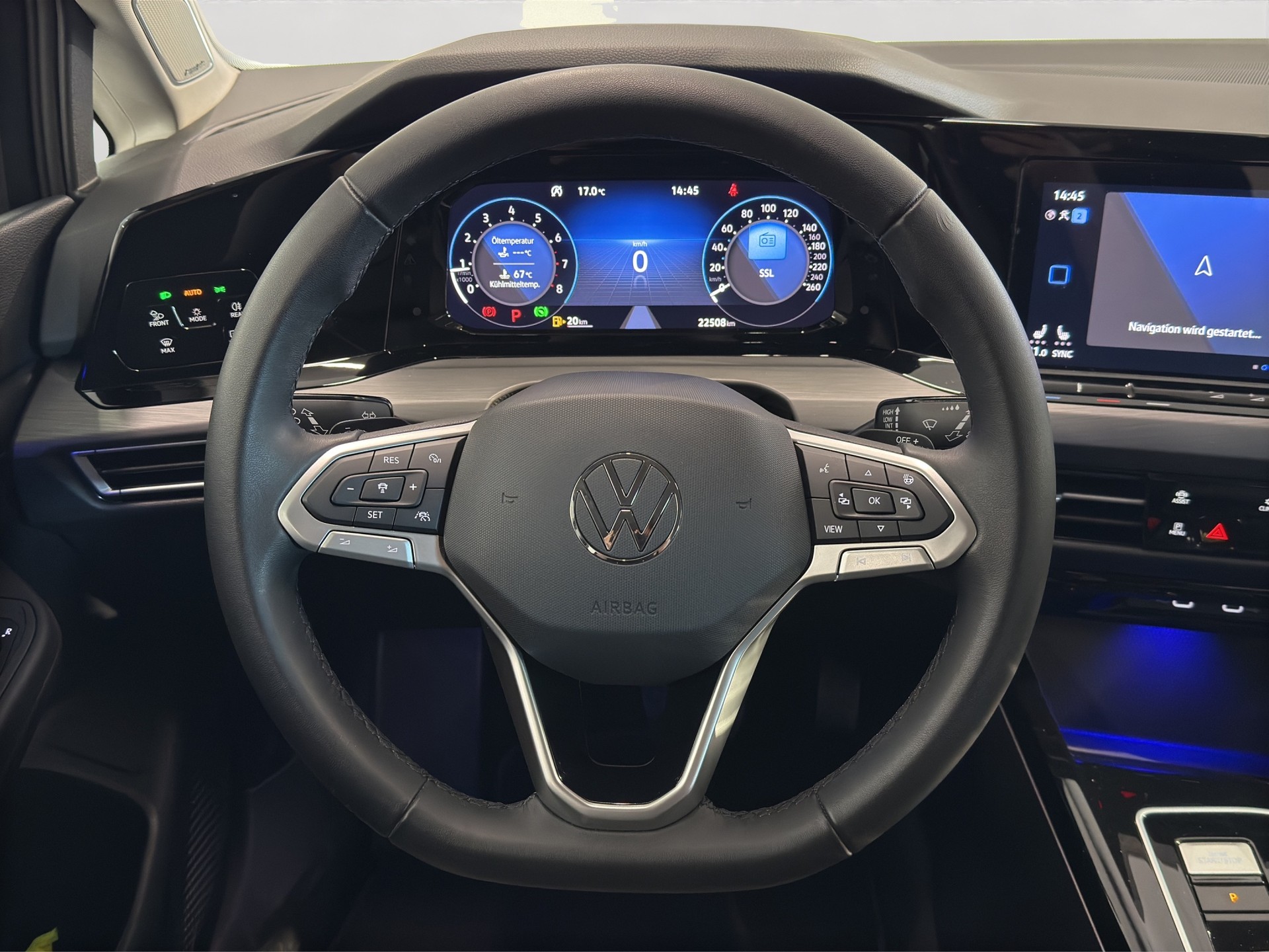 VW Golf 2.0 TSI Style DSG-image-8