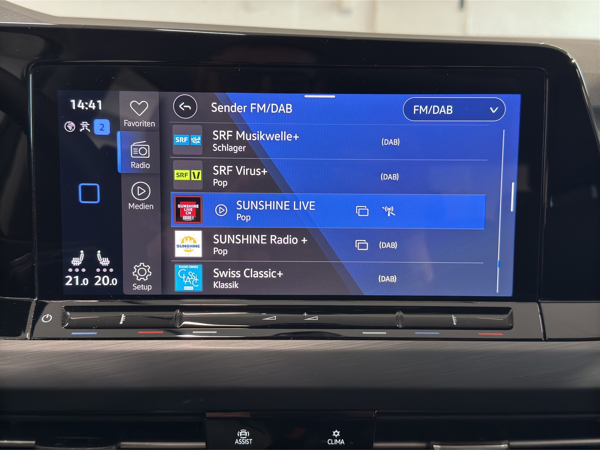 VW Golf 2.0 TSI Style DSG-image-23