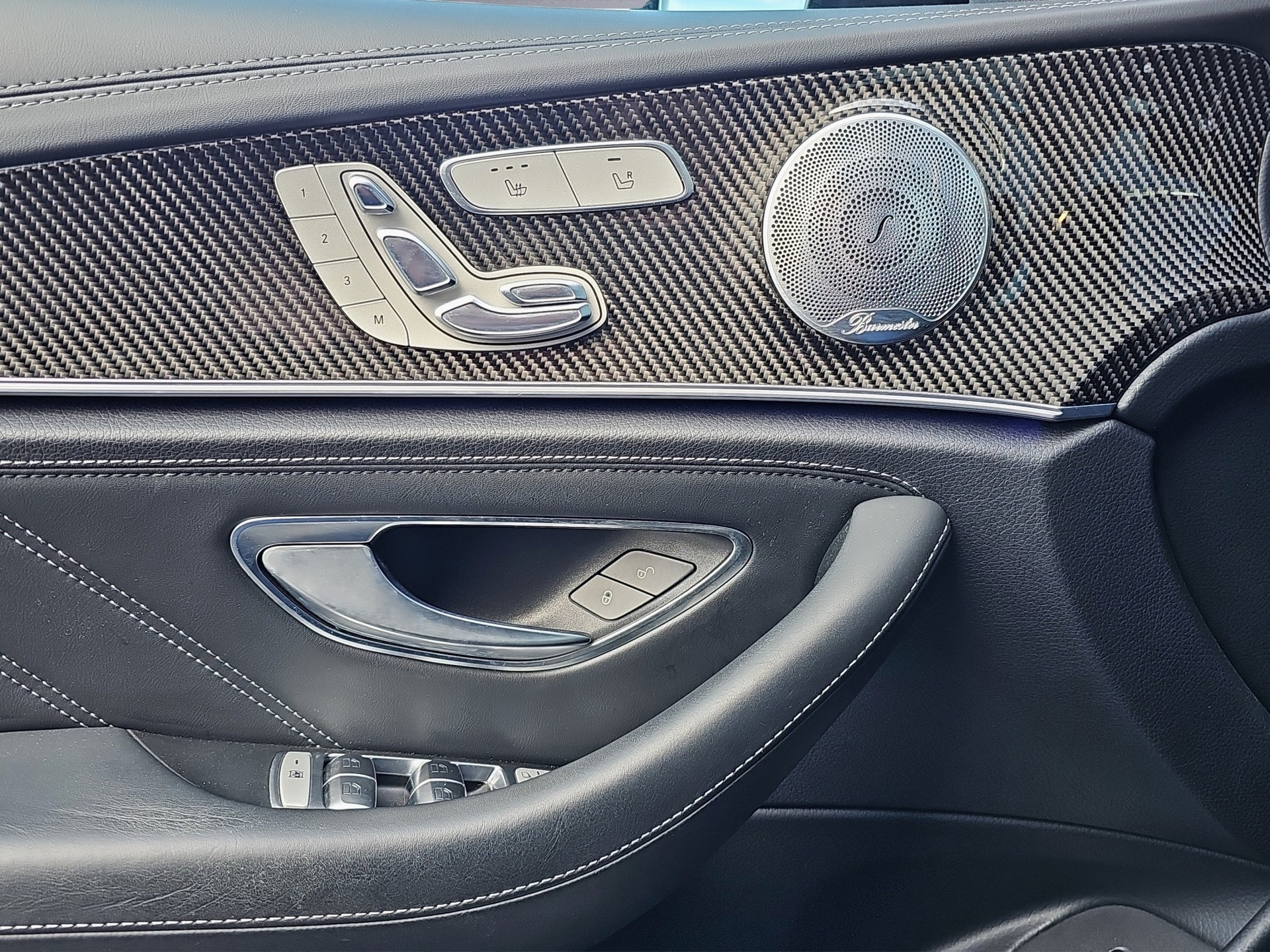 MERCEDES-BENZ E 63 AMG S 4Matic Speedshift MCT-image-12