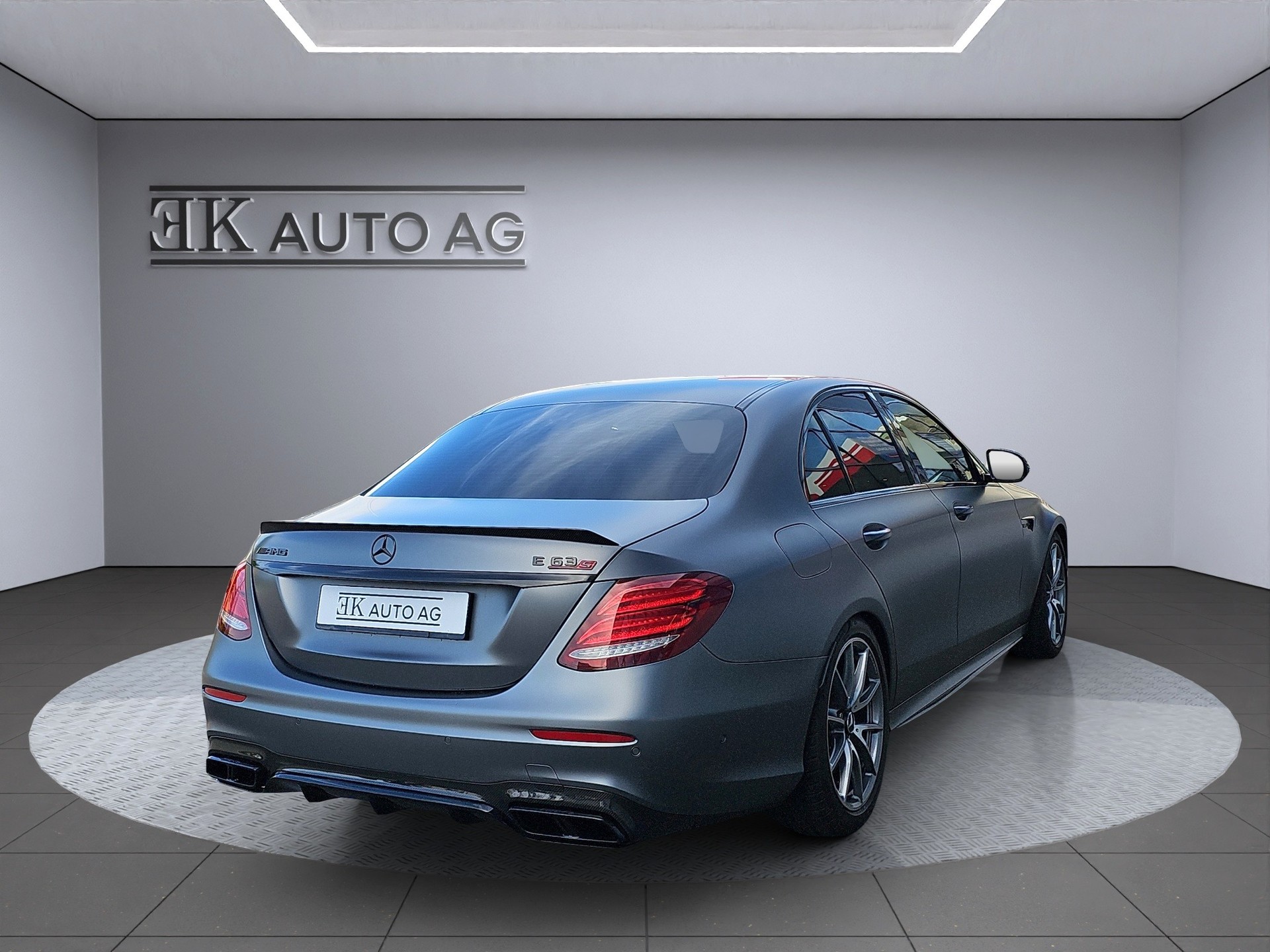 MERCEDES-BENZ E 63 AMG S 4Matic Speedshift MCT-image-4