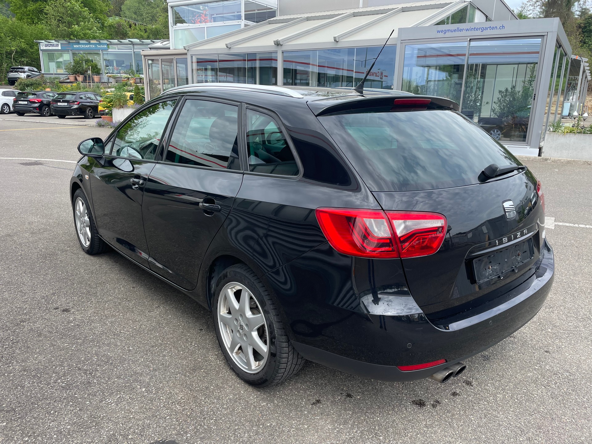 SEAT Ibiza ST 1.4 TSI FR DSG-image-8