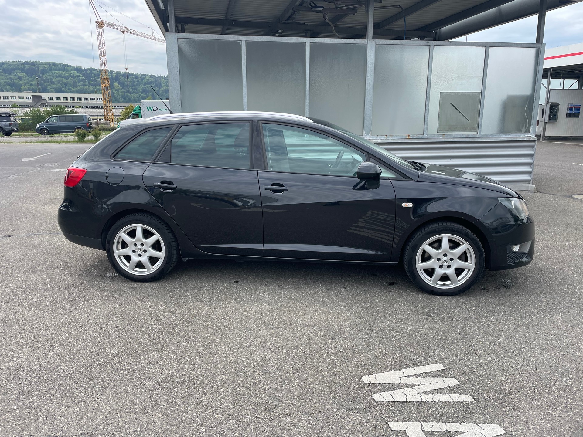 SEAT Ibiza ST 1.4 TSI FR DSG-image-4