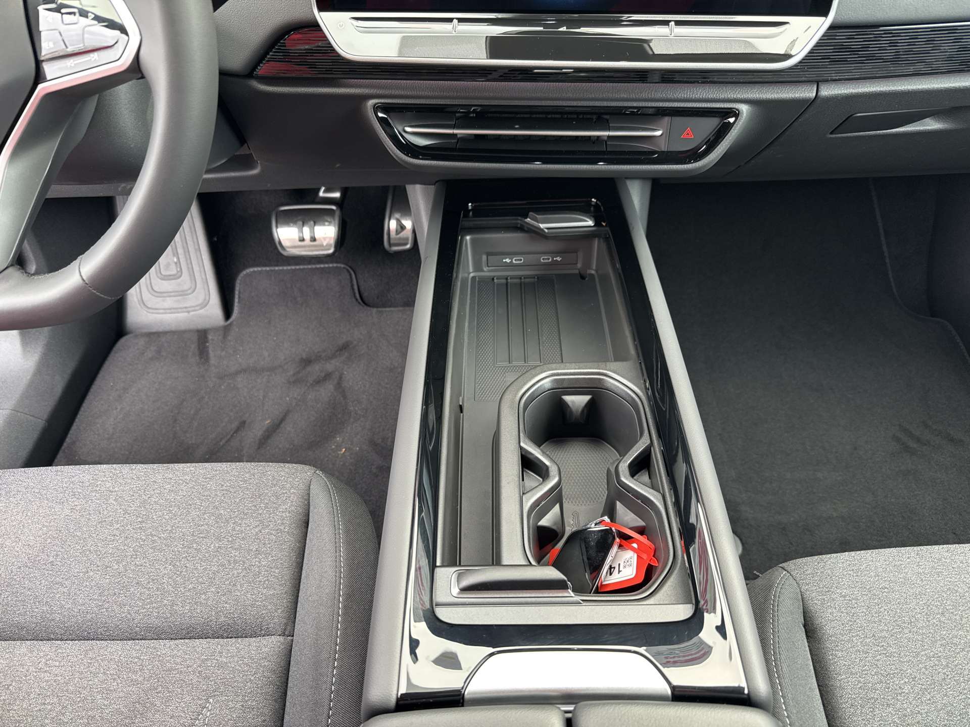 VW ID.7 Tourer Limited Edition 77kWh 285PS Automat-image-11