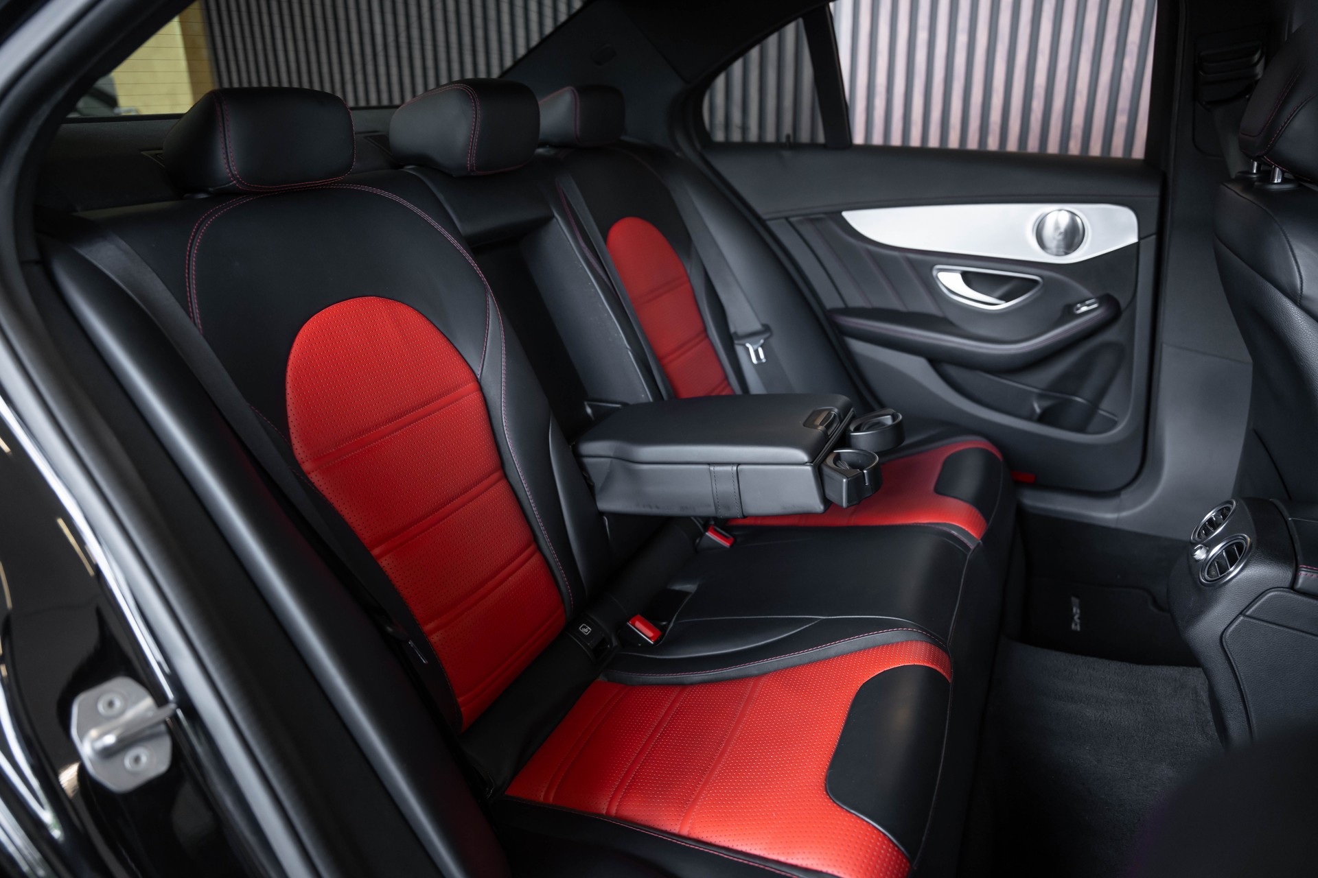 MERCEDES-BENZ C 63 AMG Speedshift-image-19