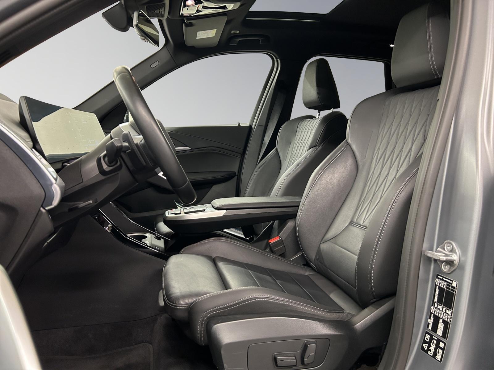 BMW X1 23d xDrive paddles-image-10