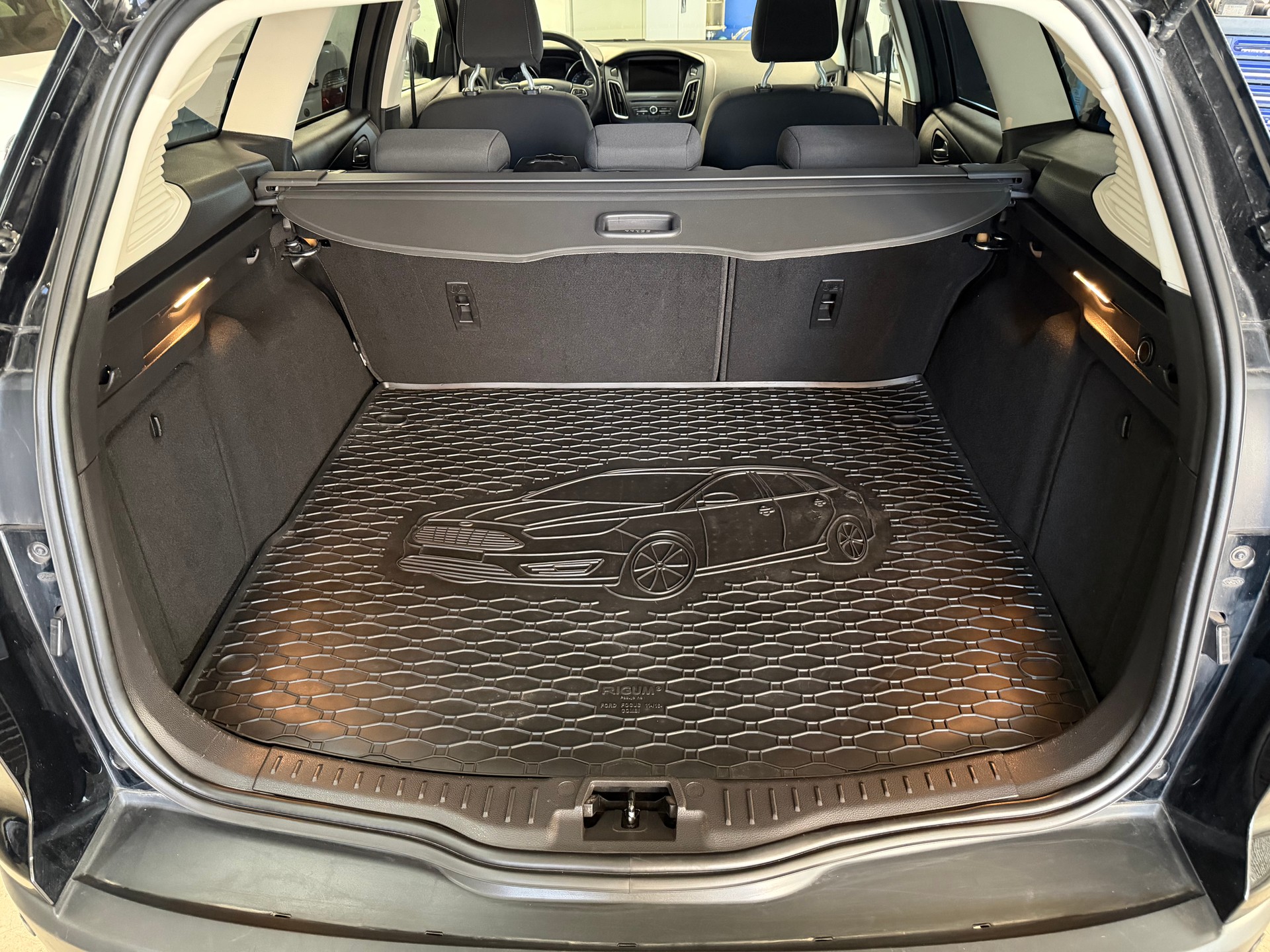 FORD Focus 1.5 TDCi Business Automatic-image-20