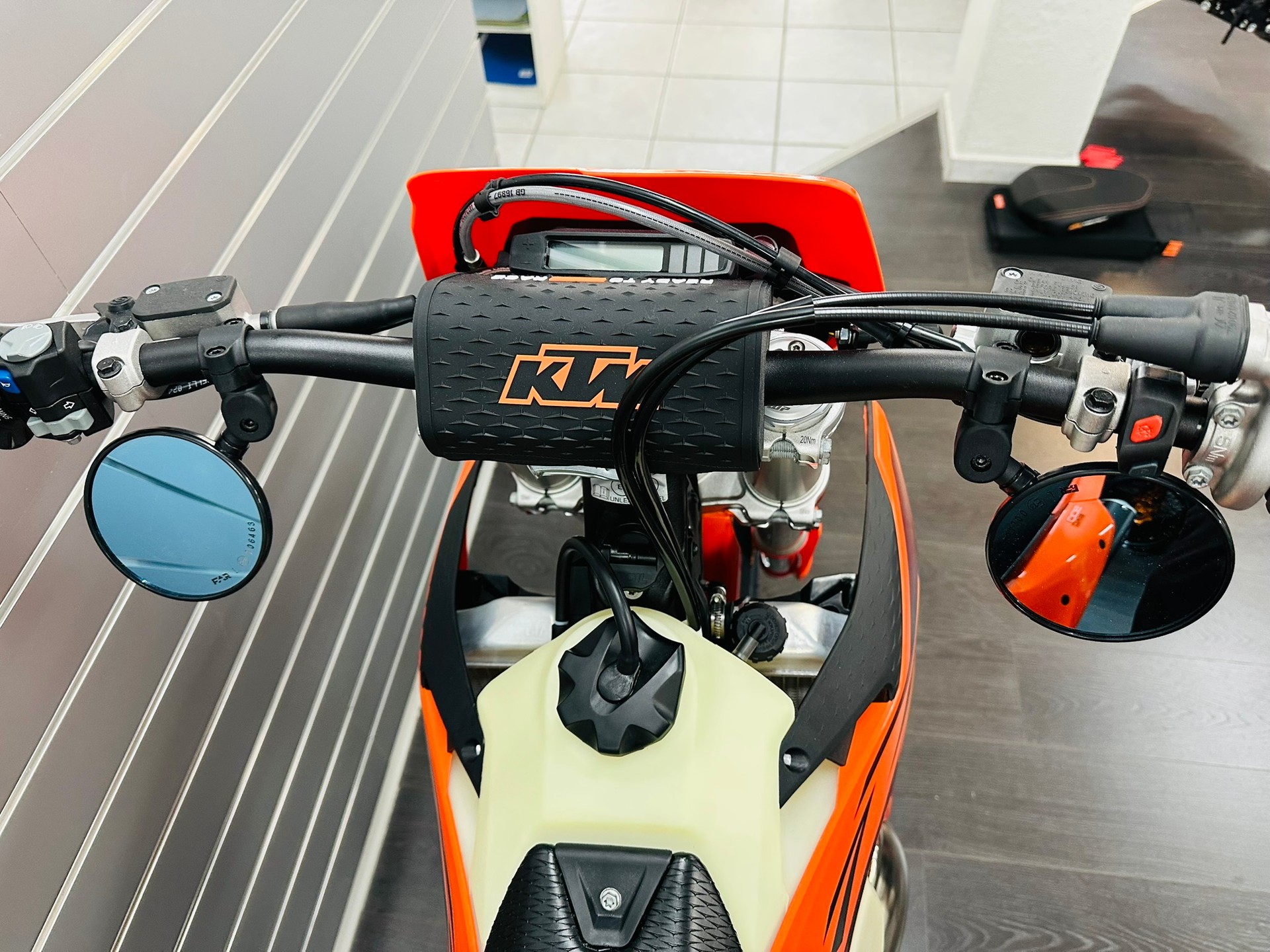 KTM 300 EXC Supermoto-image-8