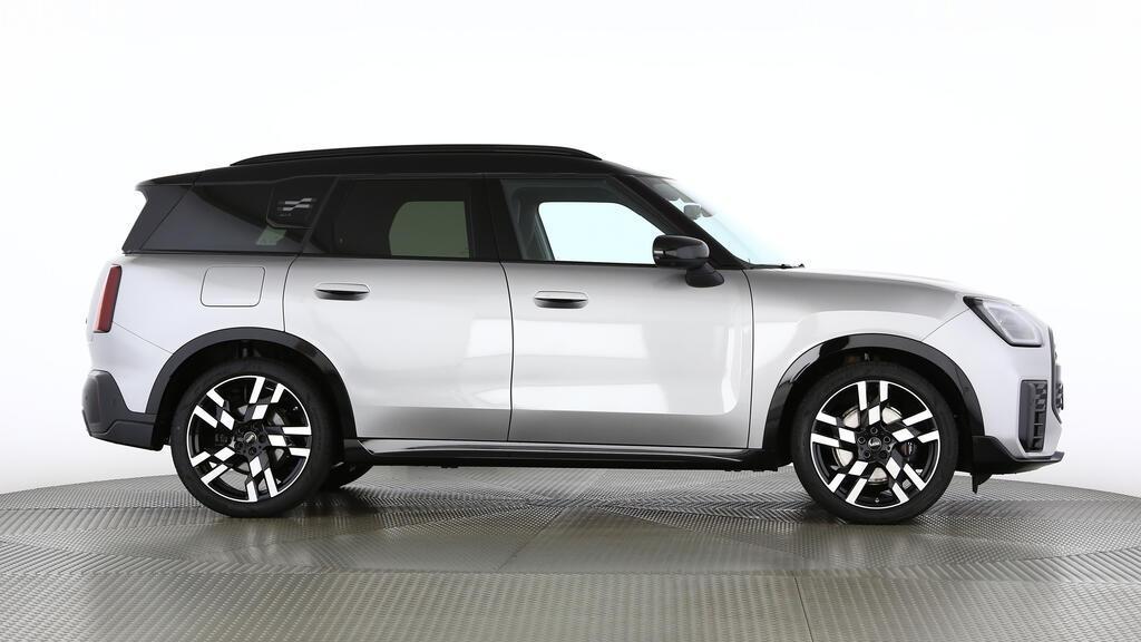 MINI Countryman S ALL4-image-1