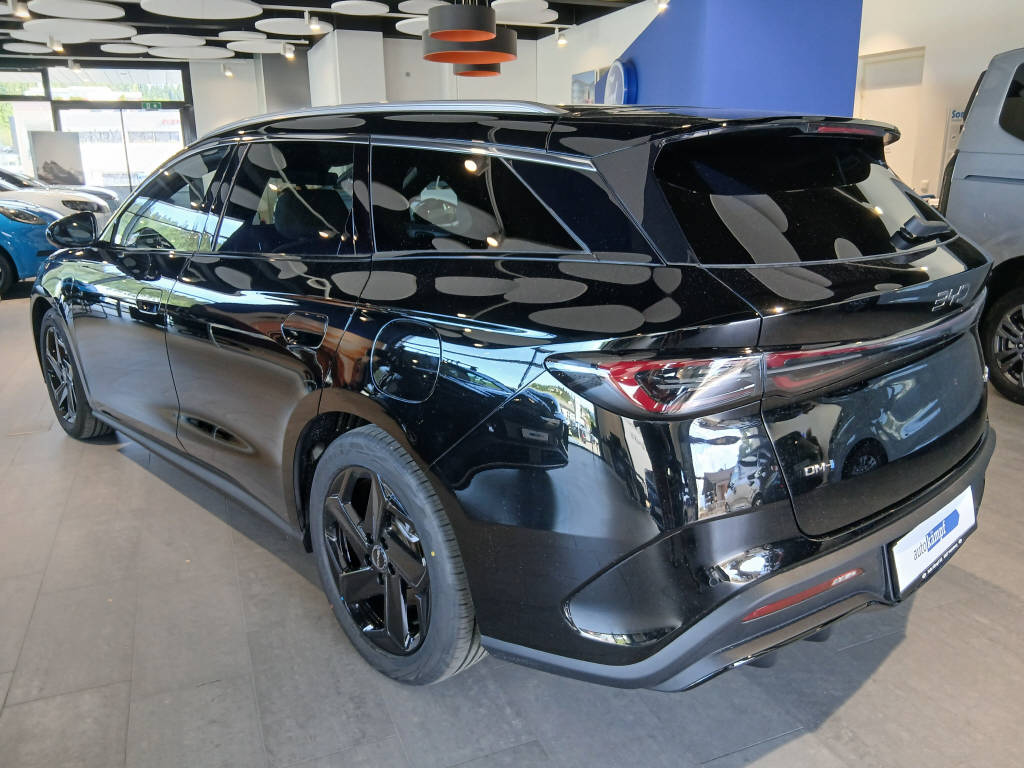 BYD Seal 6 DM-i Touring Comfort-showroom-element-3