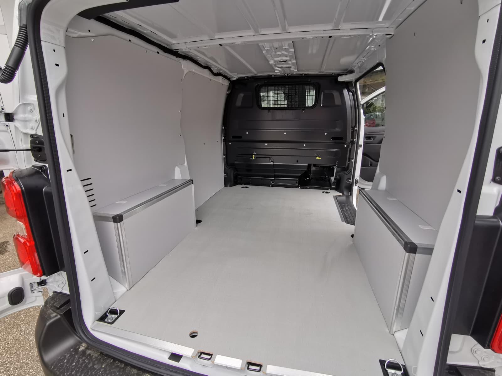 CITROEN Jumpy Kaw. M 2.2 BlueHDi 150 First S/S-image-12