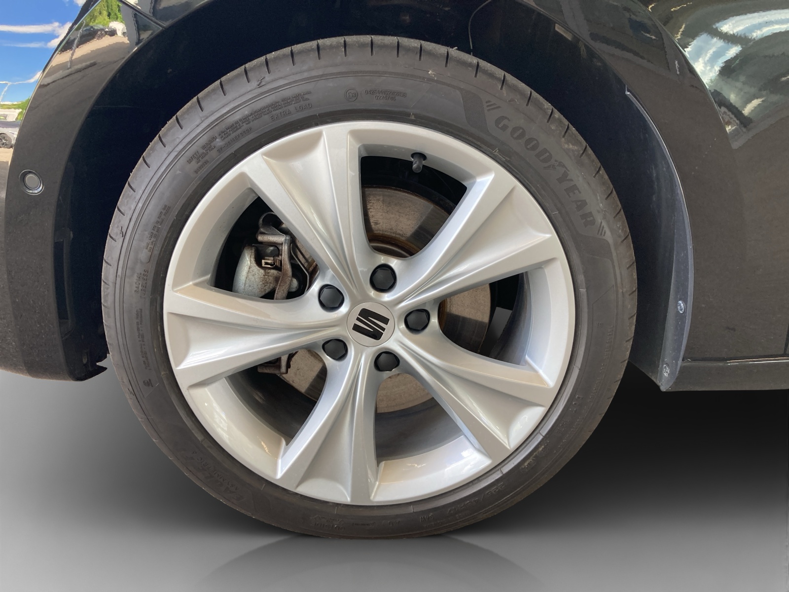 SEAT Leon ST 1.5 eHybrid pHEV DSG FR-image-15